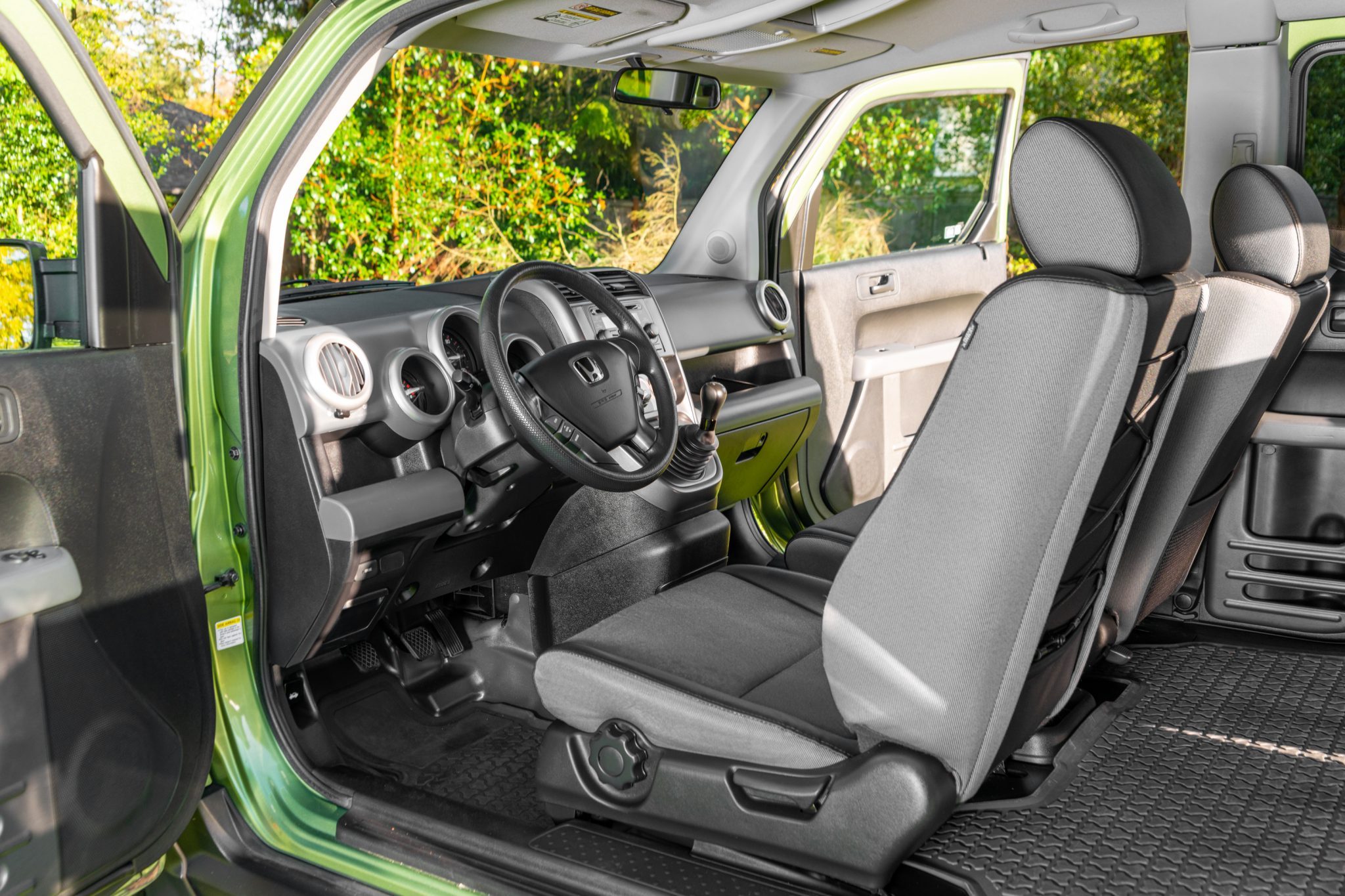 Say Again? A 2006 Honda Element Was Sold For $30,000 On Bring A Trailer