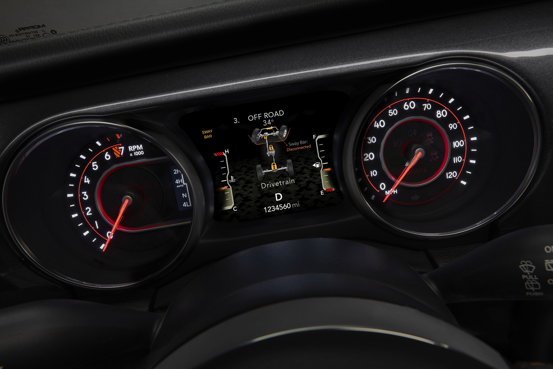 Jeep Throws A 470HP Hemi V8 In The 2021 Wrangler Rubicon 392 That Does 0-60 In Just 4.5 sec