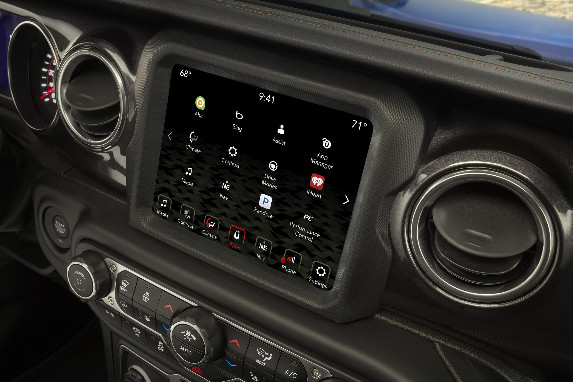 Jeep Throws A 470HP Hemi V8 In The 2021 Wrangler Rubicon 392 That Does 0-60 In Just 4.5 sec