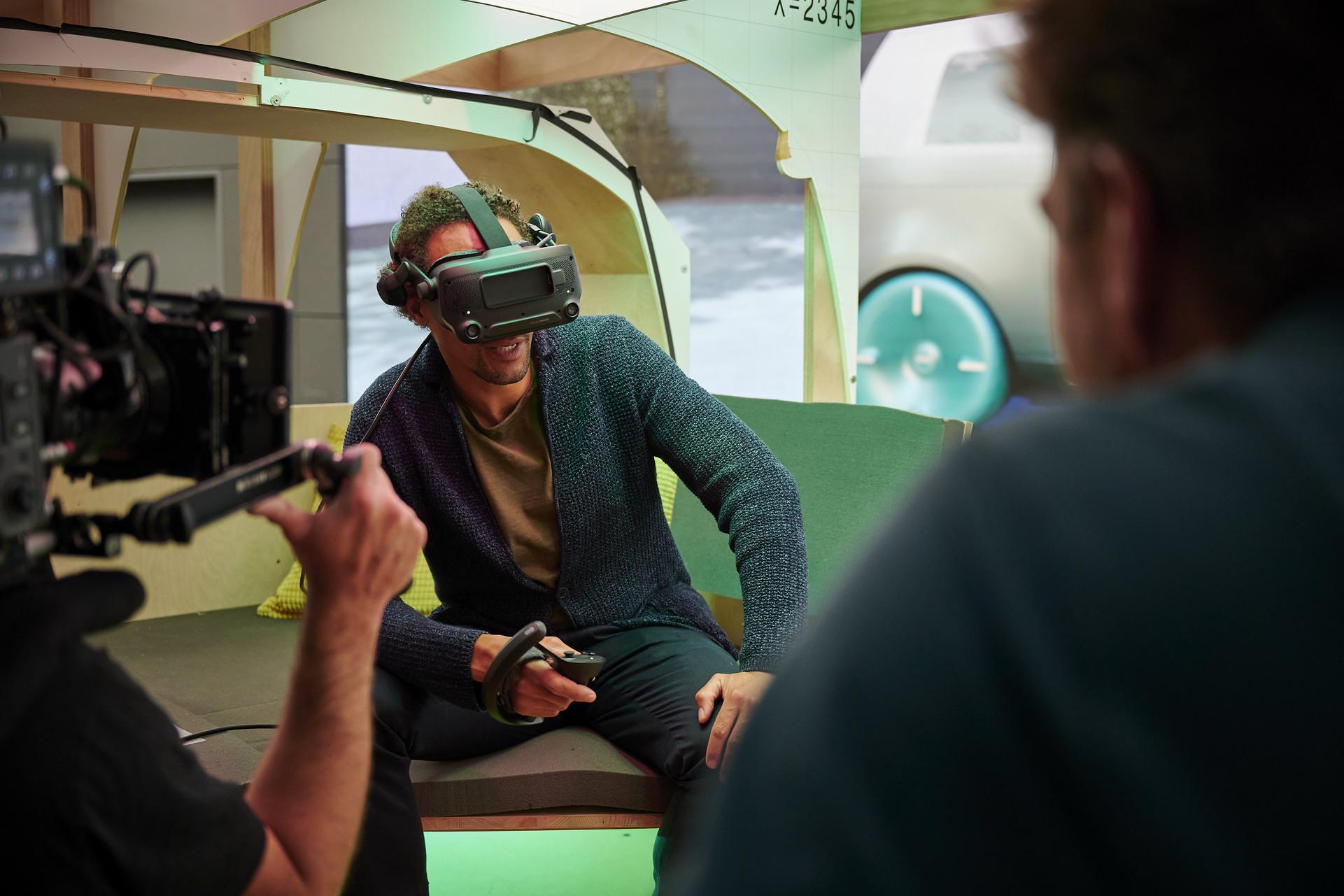 MINI Vision Urbanaut Is As A Futuristic Autonomous Minivan Doubling As A Chic Urban Hangout