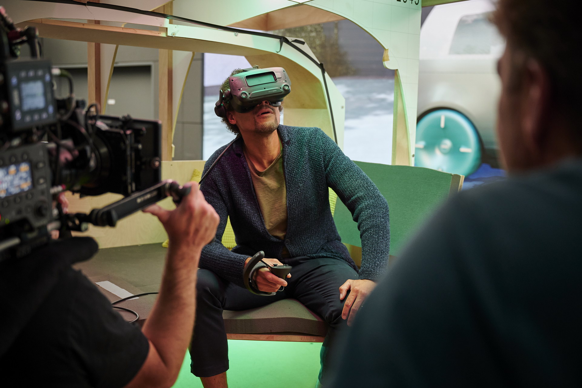 MINI Vision Urbanaut Is As A Futuristic Autonomous Minivan Doubling As A Chic Urban Hangout