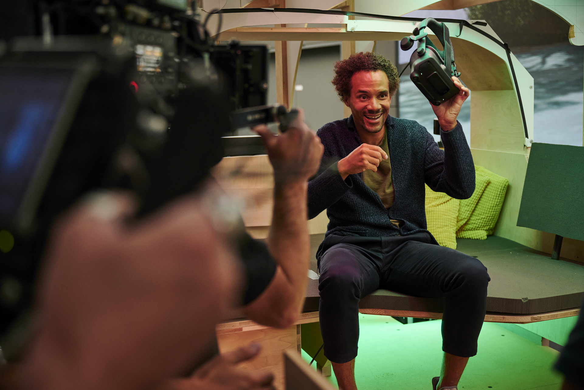 MINI Vision Urbanaut Is As A Futuristic Autonomous Minivan Doubling As A Chic Urban Hangout