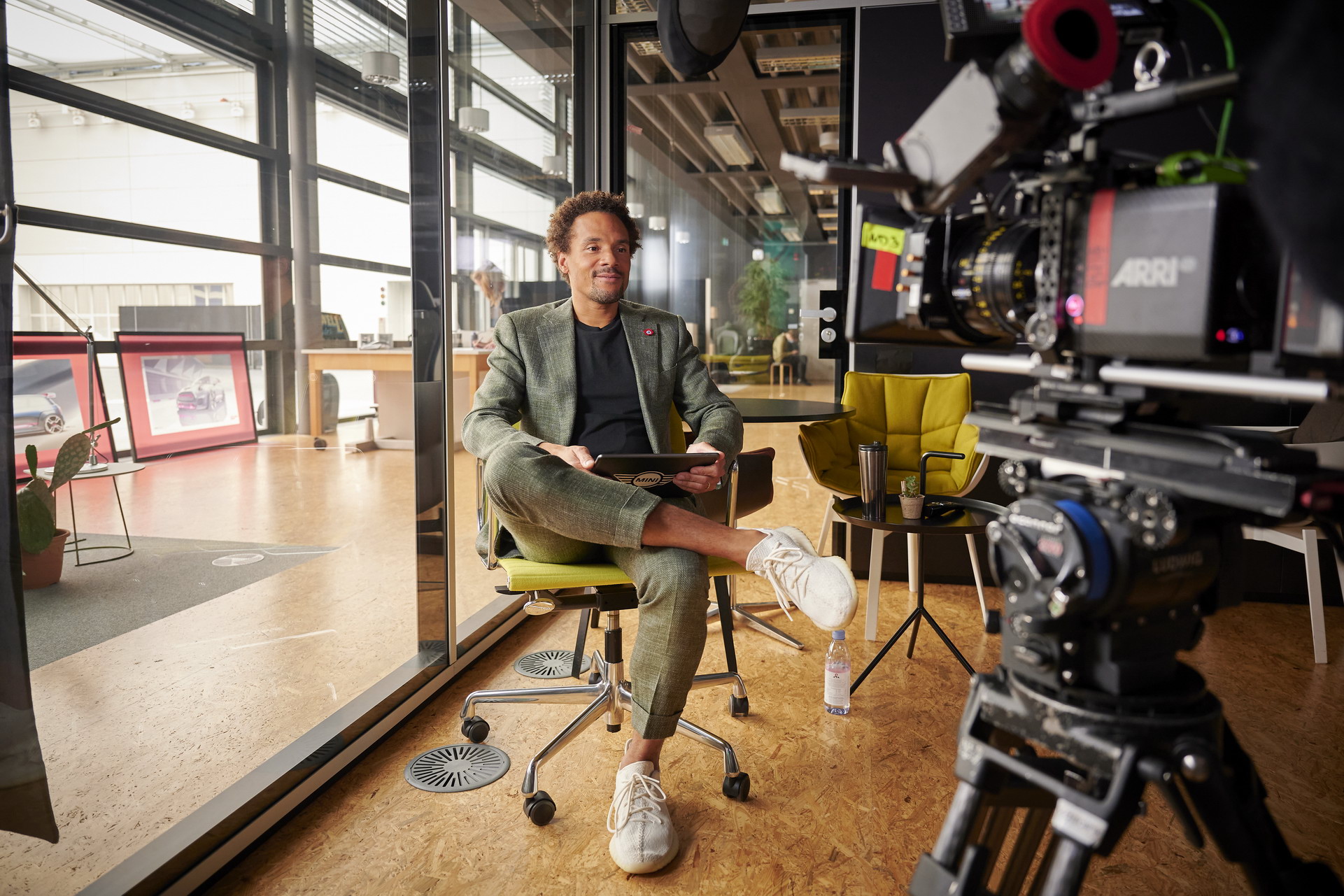 MINI Vision Urbanaut Is As A Futuristic Autonomous Minivan Doubling As A Chic Urban Hangout