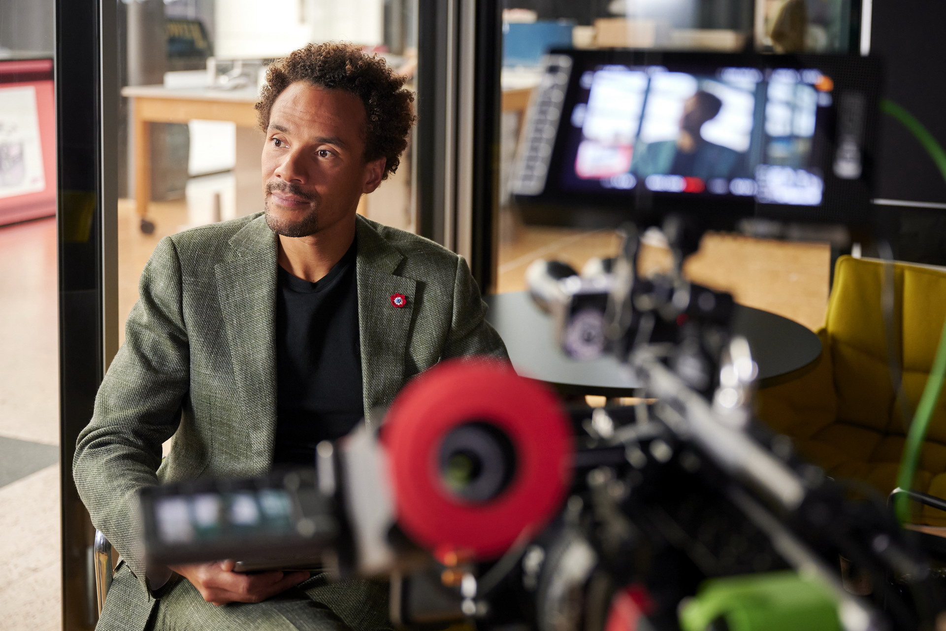 MINI Vision Urbanaut Is As A Futuristic Autonomous Minivan Doubling As A Chic Urban Hangout