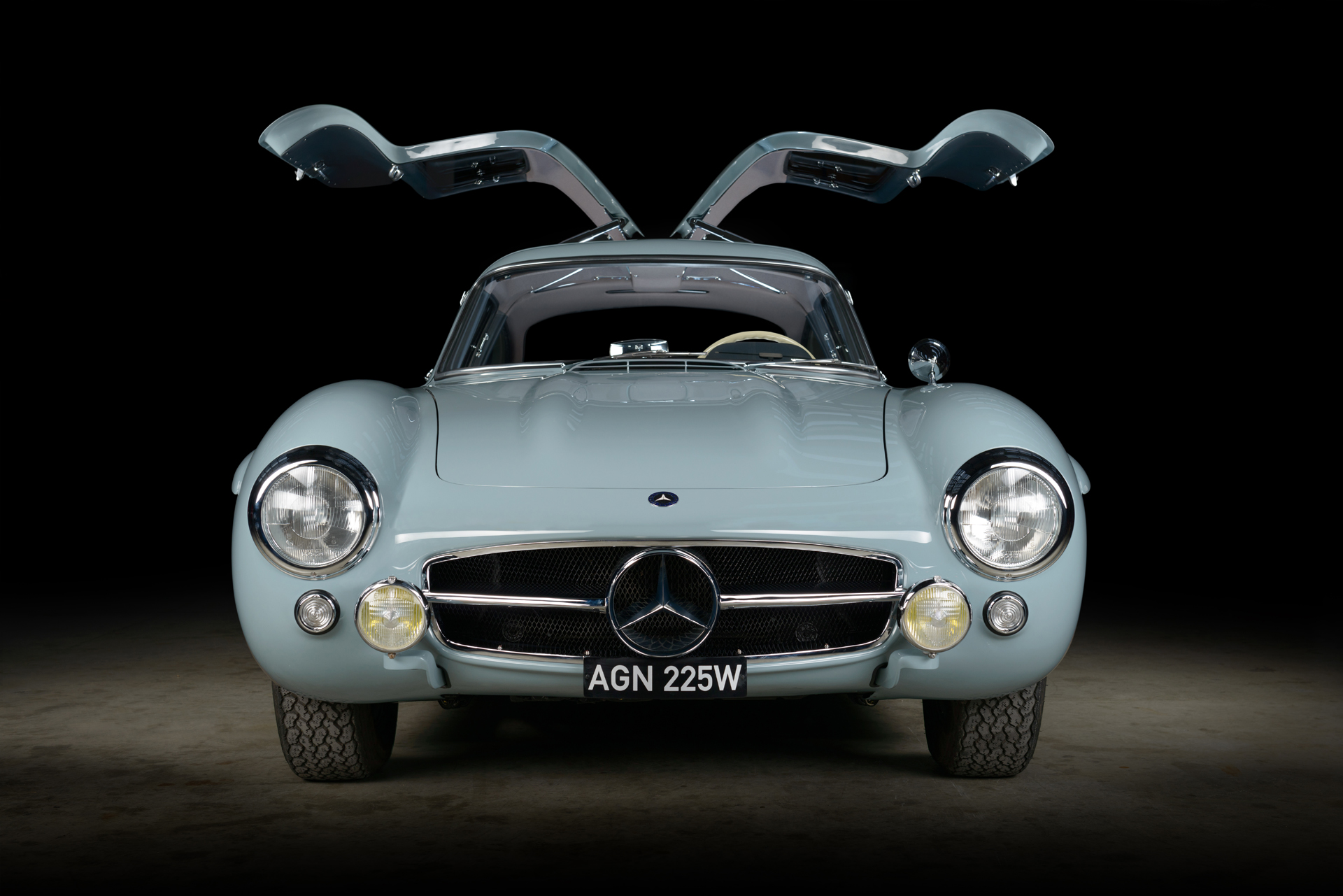 The Owner Of This Restored Mercedes 300SL Gullwing Wanted “Anything But Silver”