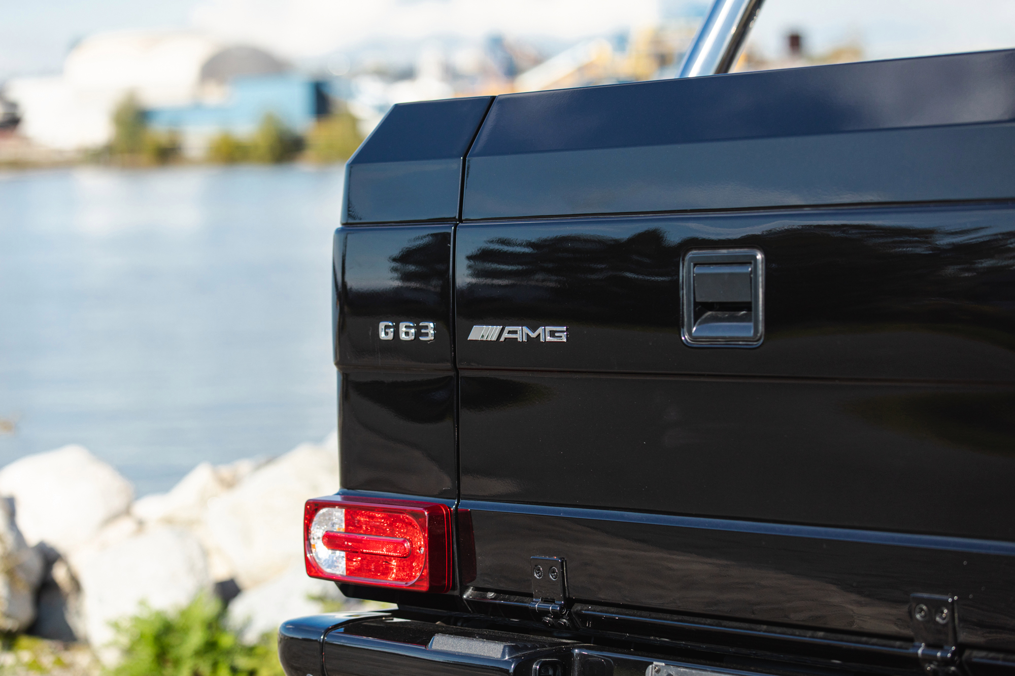 You Can Enjoy This Mercedes-Benz G63 AMG 6×6 – But Only For 2.5K Miles Per Year