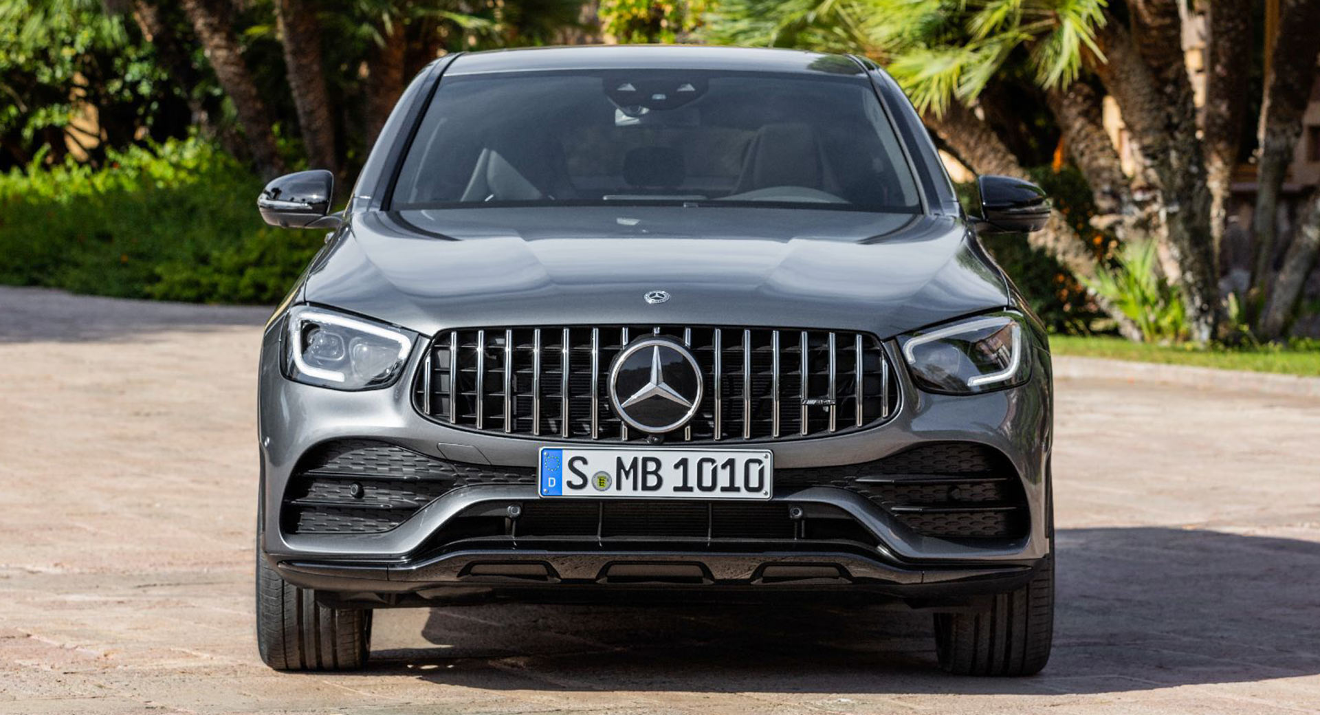Mercedes-GLR-a