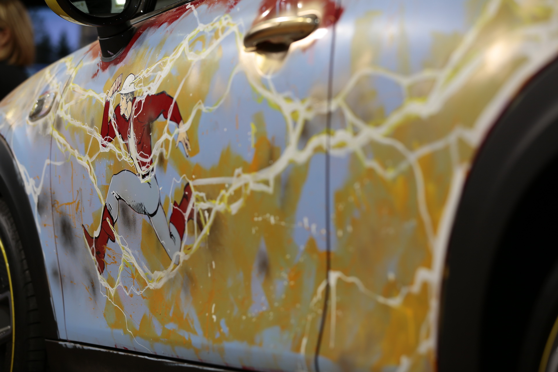 Special Mini Electric Pays Tribute To The 80th Anniversary Of DC’s ‘The Flash’