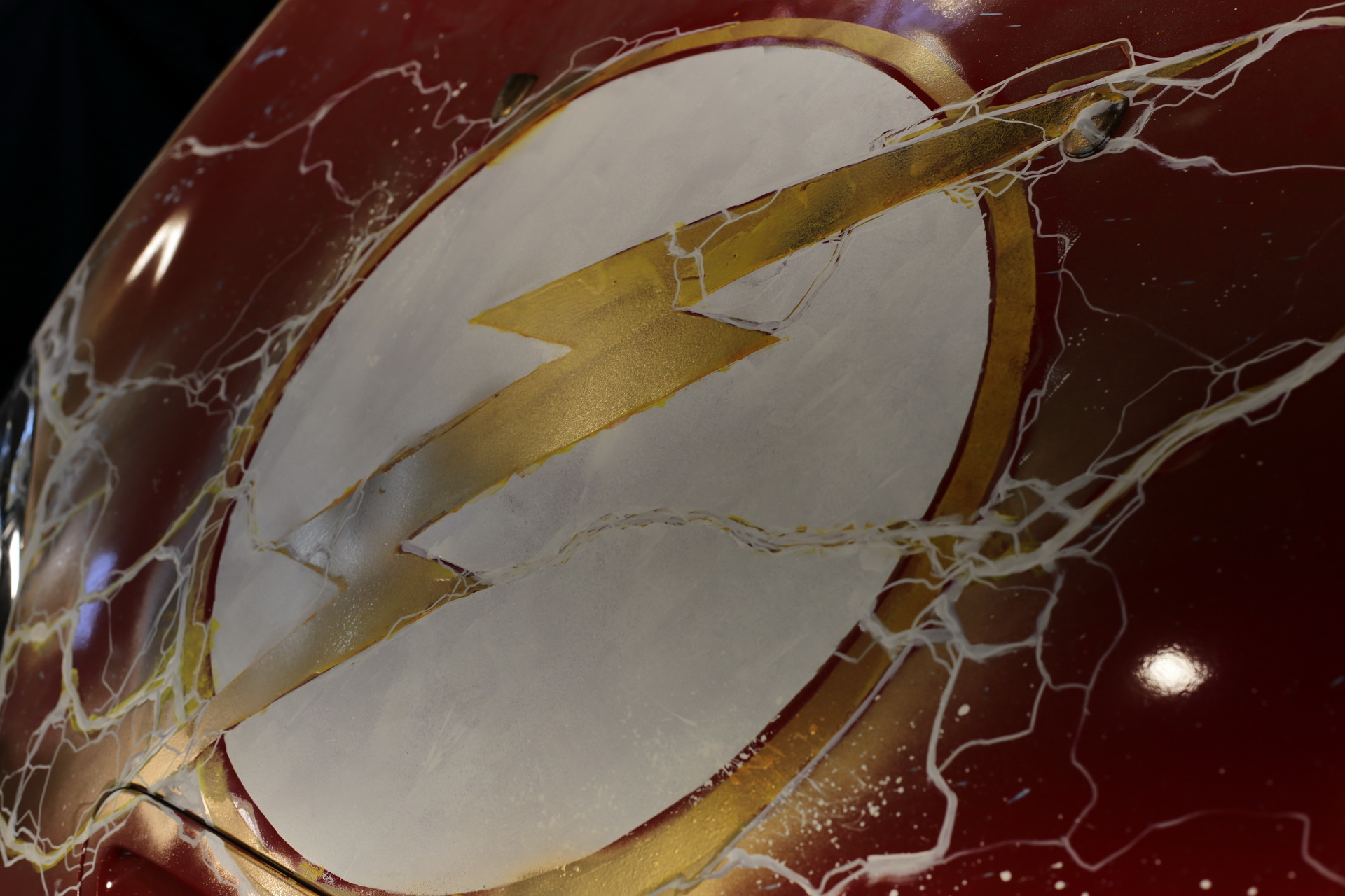 Special Mini Electric Pays Tribute To The 80th Anniversary Of DC’s ‘The Flash’