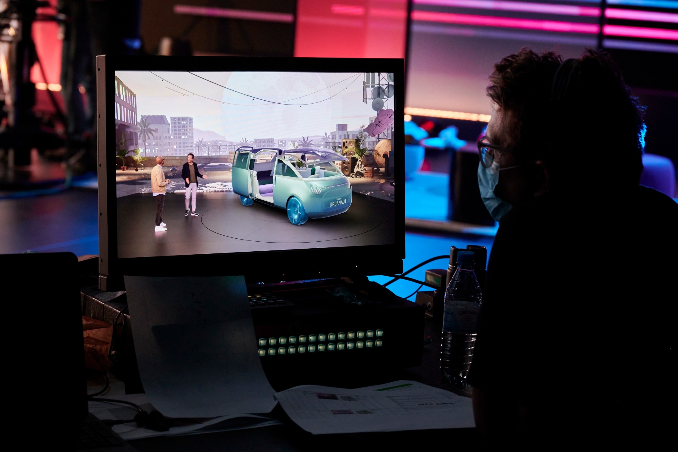 MINI Vision Urbanaut Is As A Futuristic Autonomous Minivan Doubling As A Chic Urban Hangout