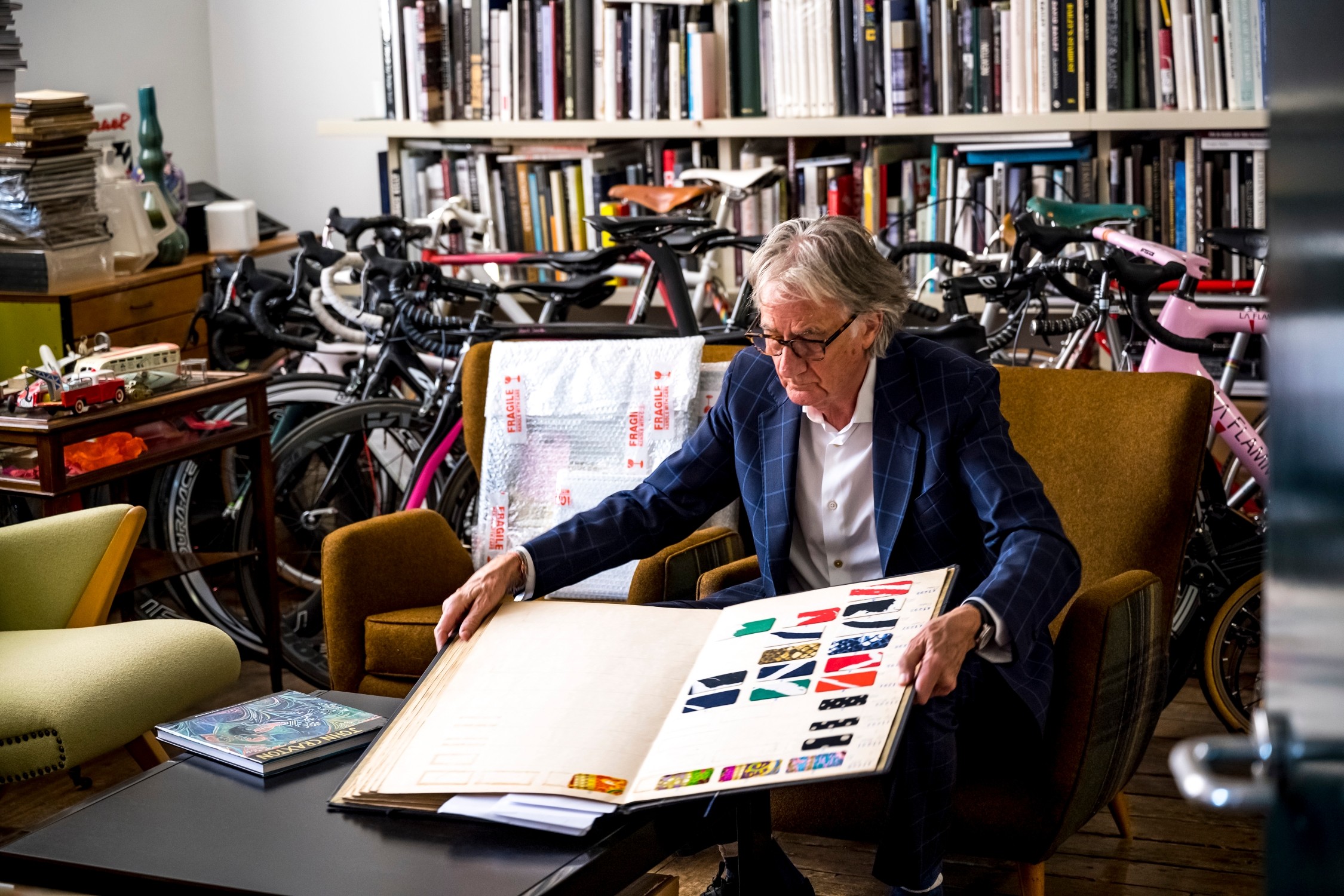 MINI Vision Urbanaut Is As A Futuristic Autonomous Minivan Doubling As A Chic Urban Hangout