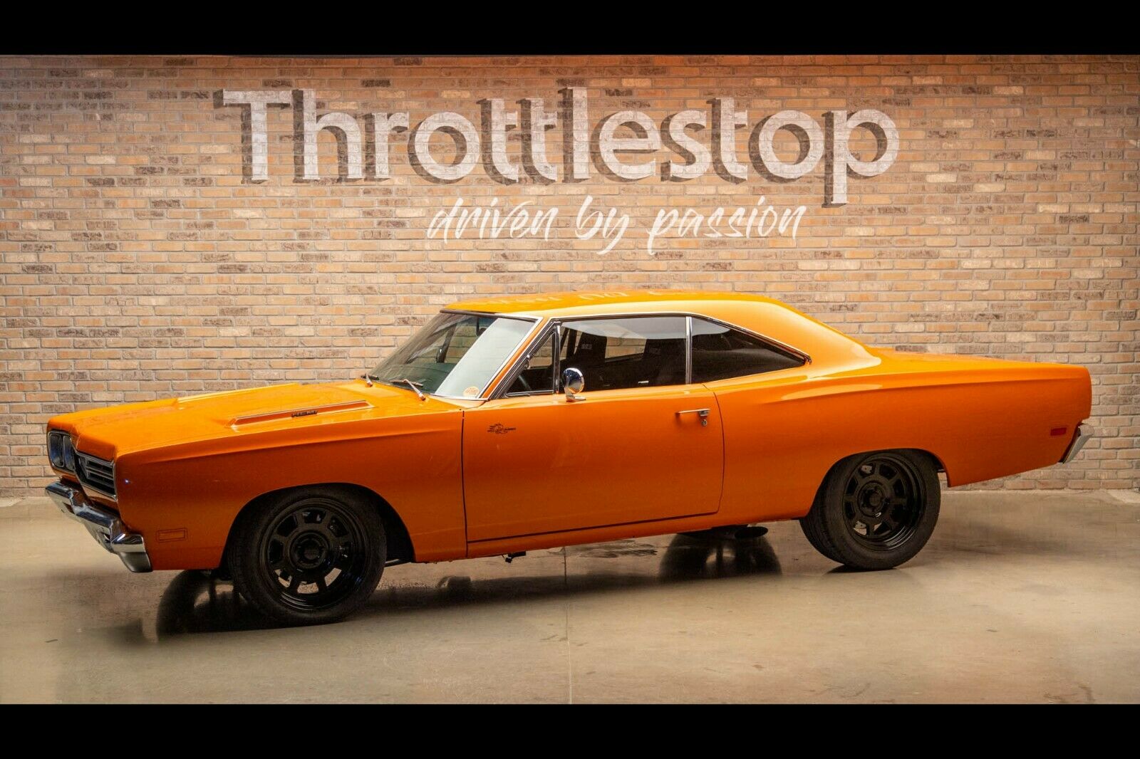 This Badass “HELLRUNNER” 1969 Plymouth Road Runner Restomod Will Get You High On Octane
