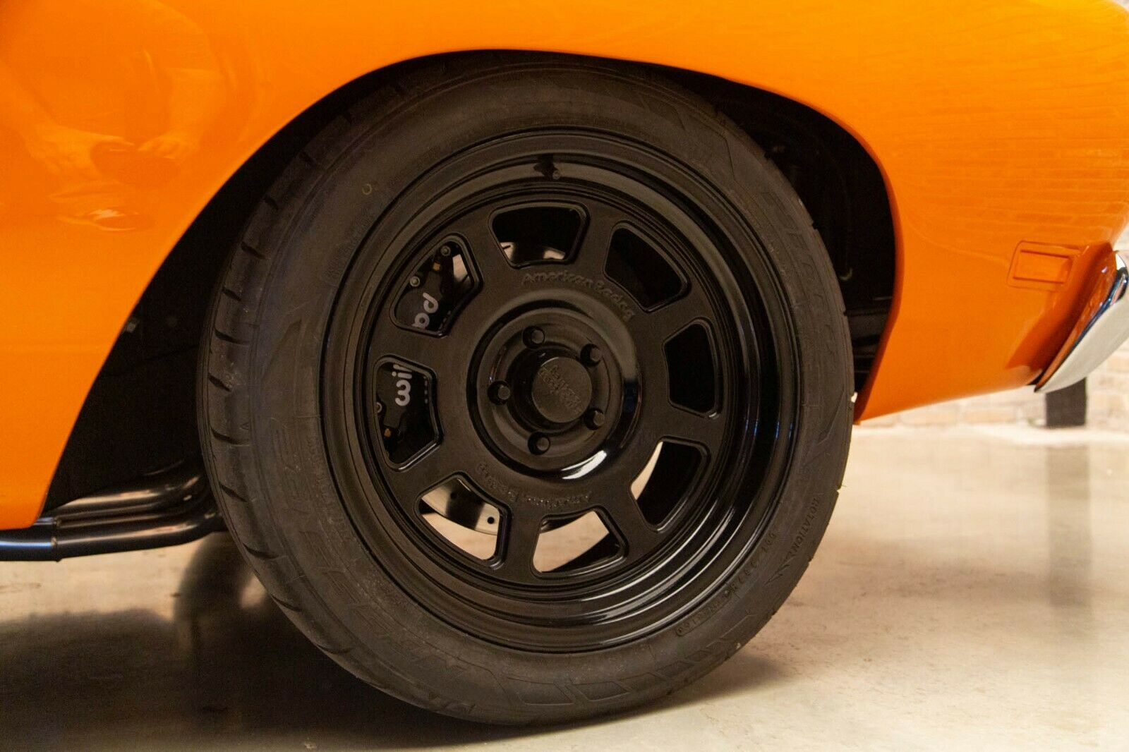 This Badass “HELLRUNNER” 1969 Plymouth Road Runner Restomod Will Get You High On Octane