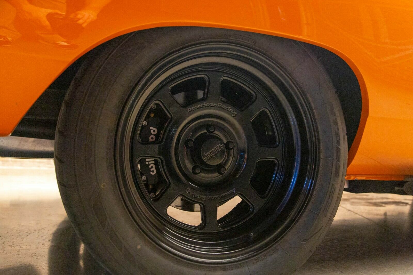 This Badass “HELLRUNNER” 1969 Plymouth Road Runner Restomod Will Get You High On Octane