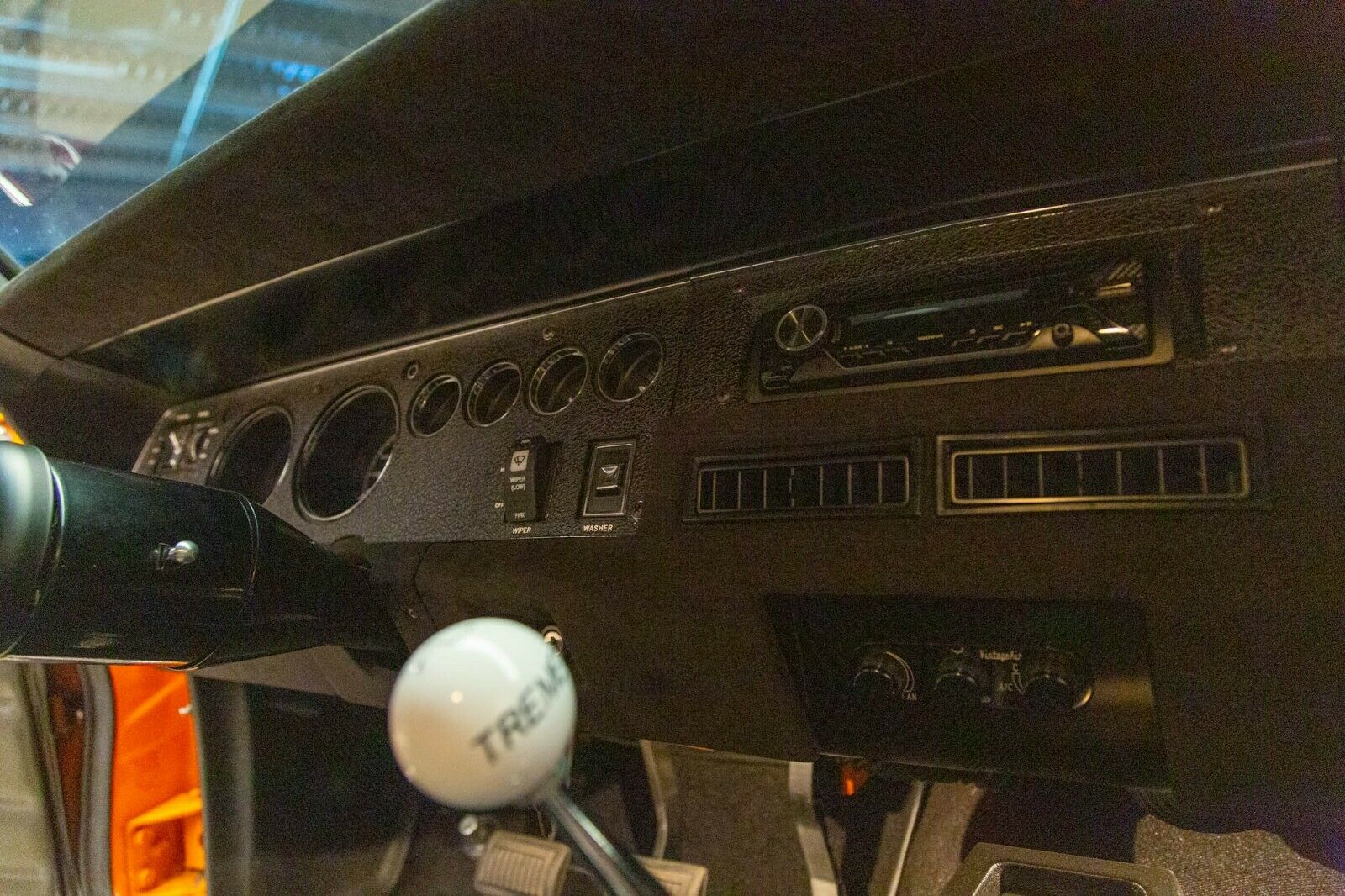 This Badass “HELLRUNNER” 1969 Plymouth Road Runner Restomod Will Get You High On Octane