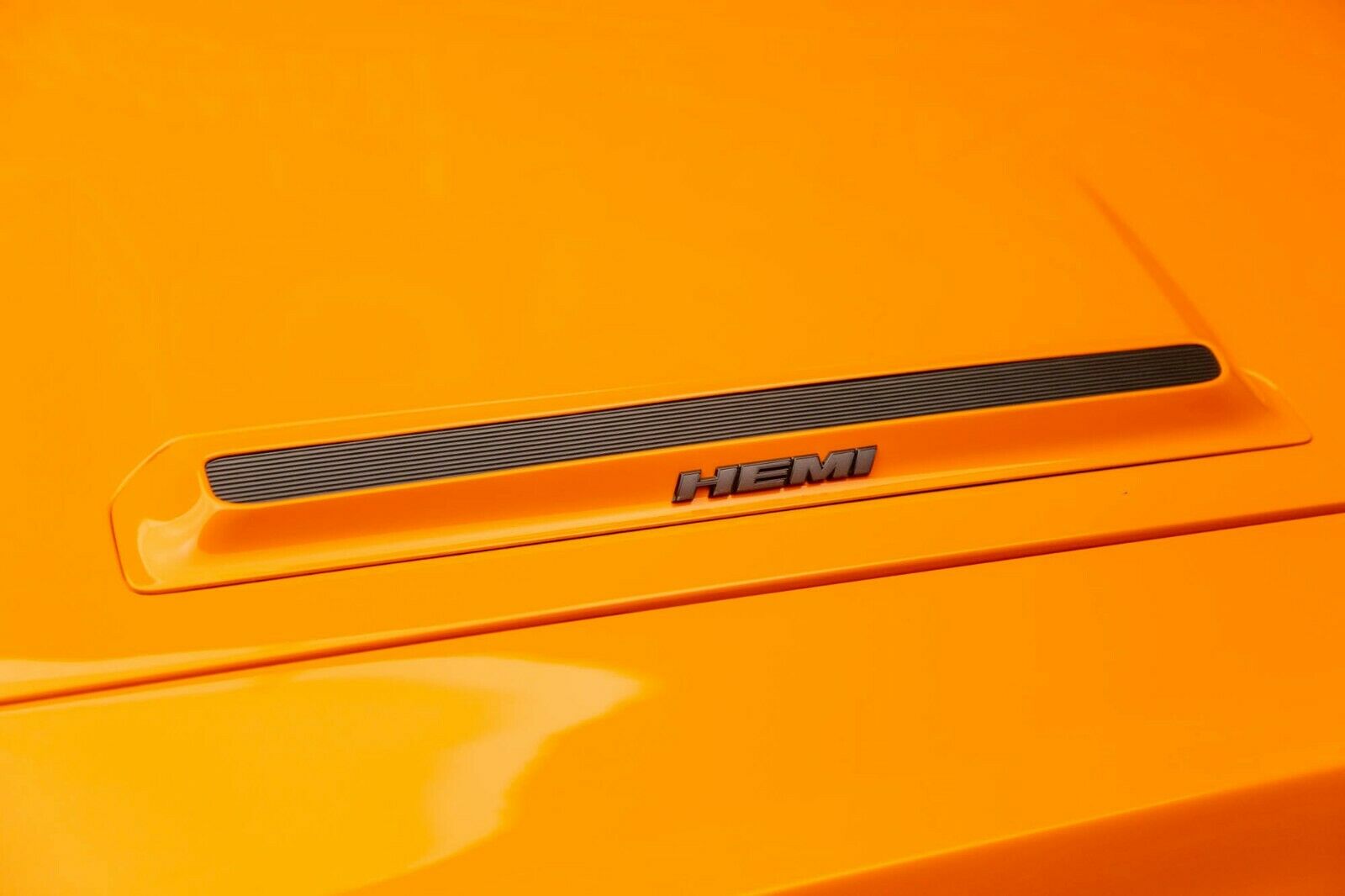 This Badass “HELLRUNNER” 1969 Plymouth Road Runner Restomod Will Get You High On Octane