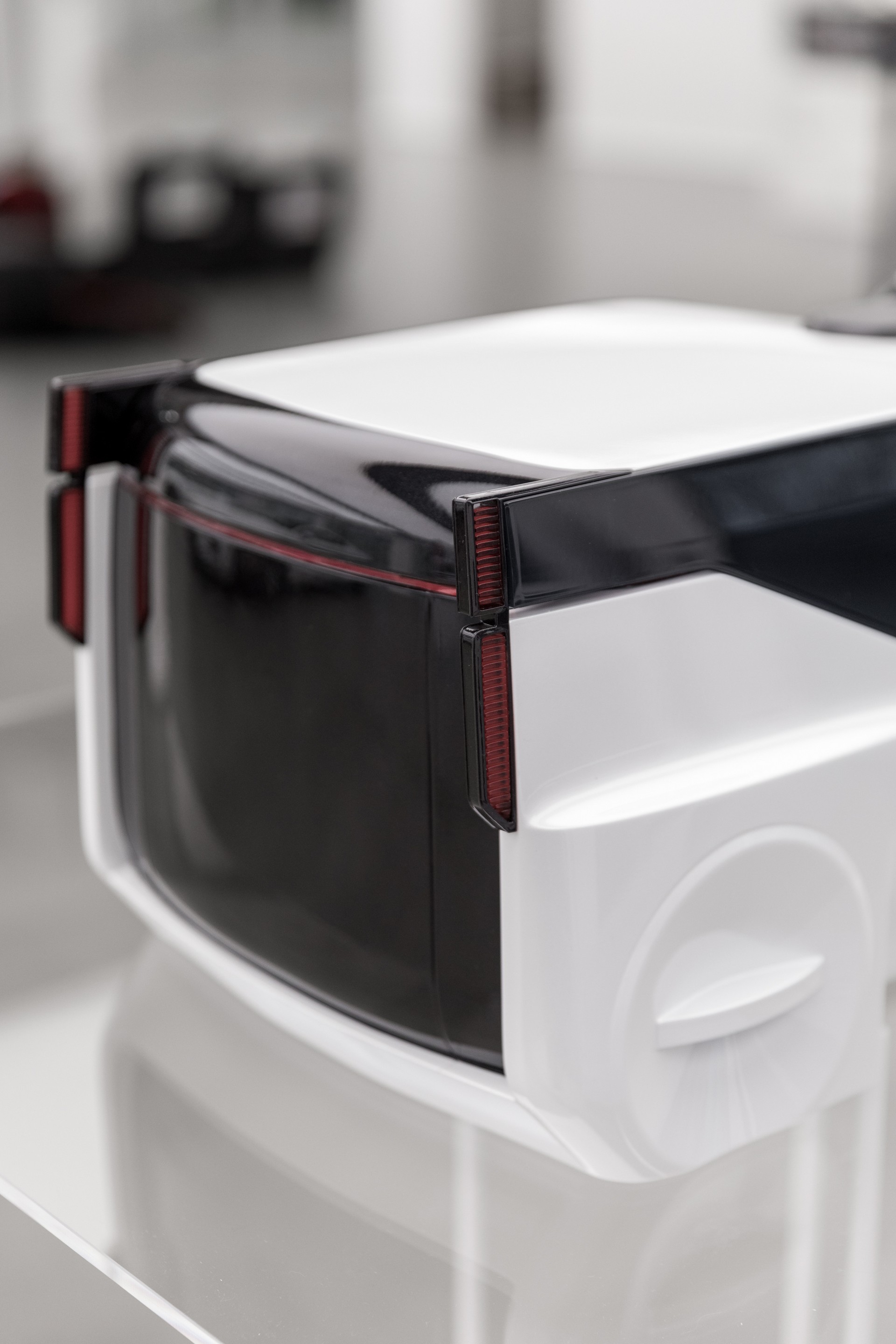 Polestar Announces Winners Of 2040 Design Contest, Include An Autonomous Pod And Airship