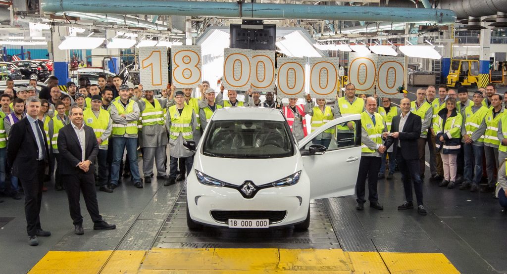  Renault To Convert Flins Car Factory Into A Recycling And Research Center