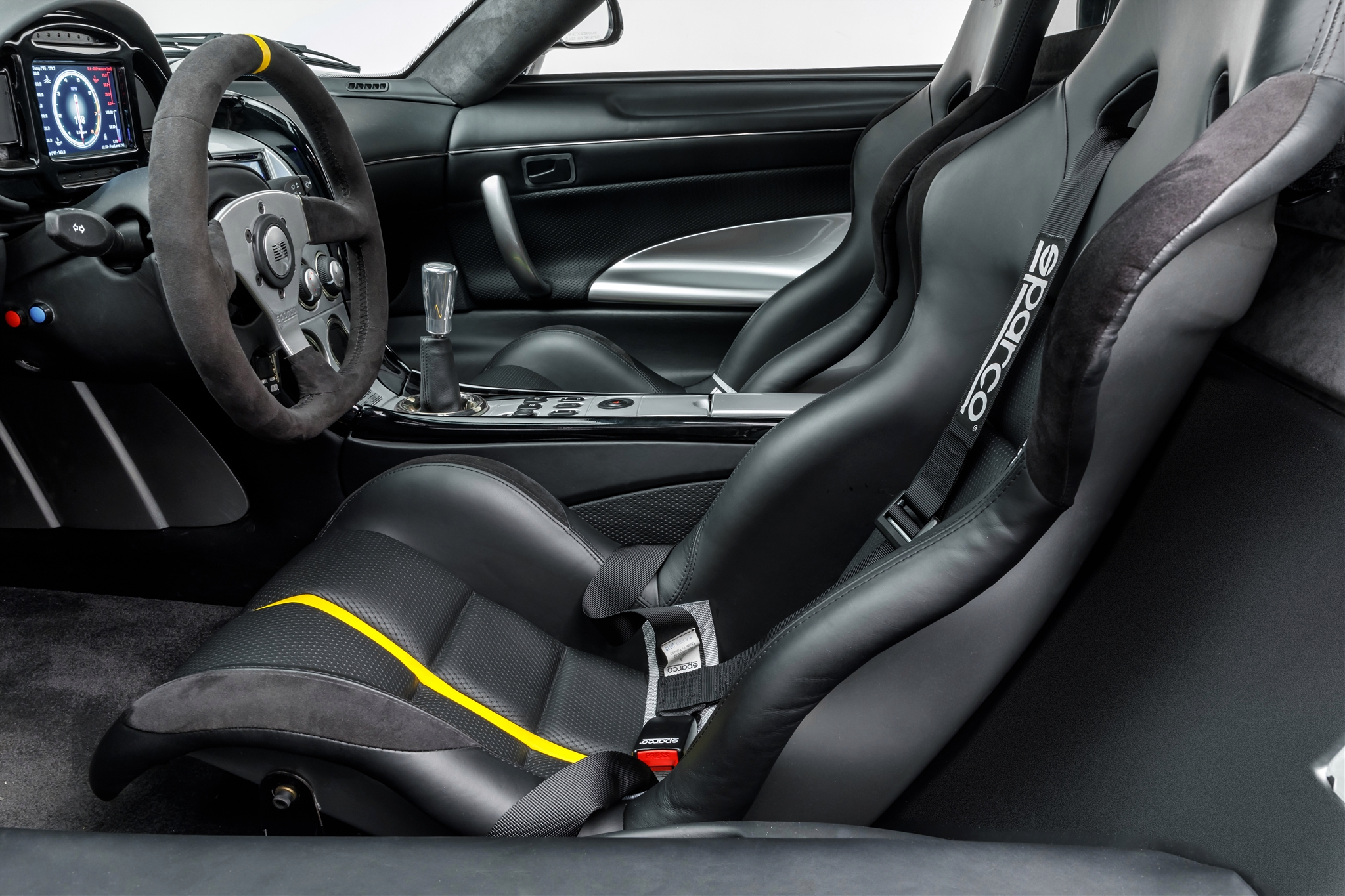 1,000 HP Saleen S7 LM Will Duel Modern Hypercars Any Time, Any Place