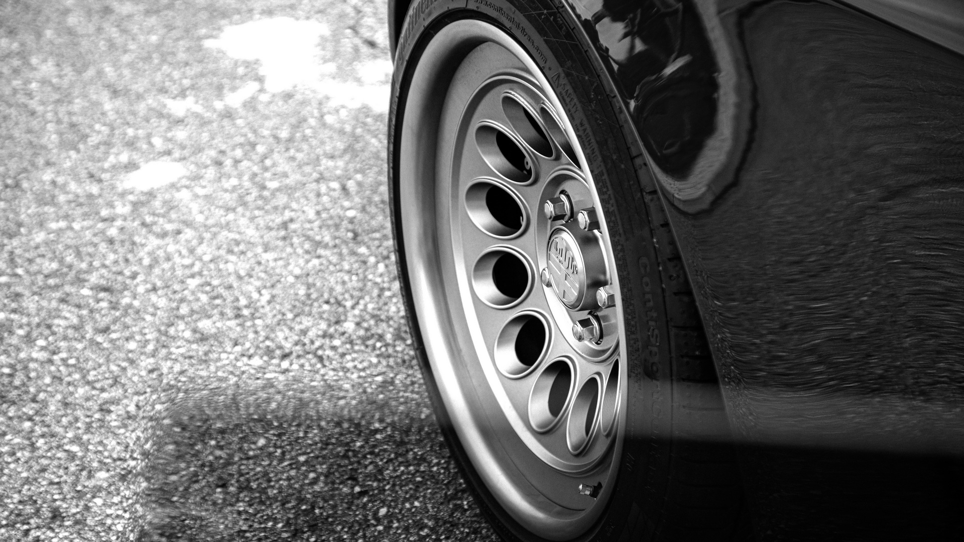 Fully Electric ‘60s Alfa Romeo Giulia GTA Is A Lustful Italian Mistress That’ll Cost You Over $500,000