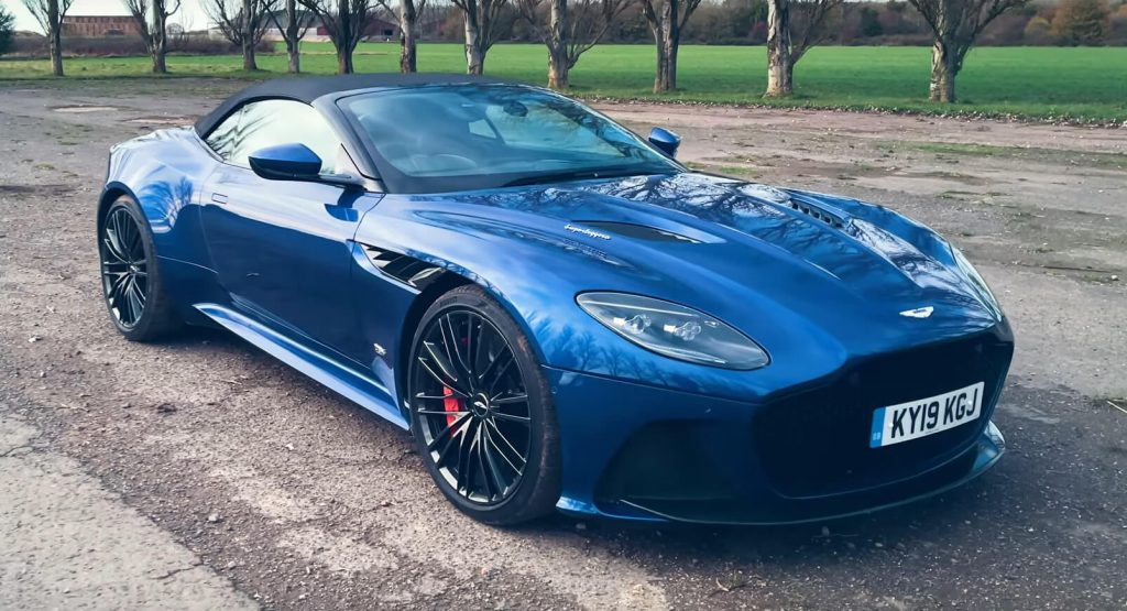  Aston Martin DBS Superleggera Volante Looks Delicious, Provides Heaps Of Usable Fun