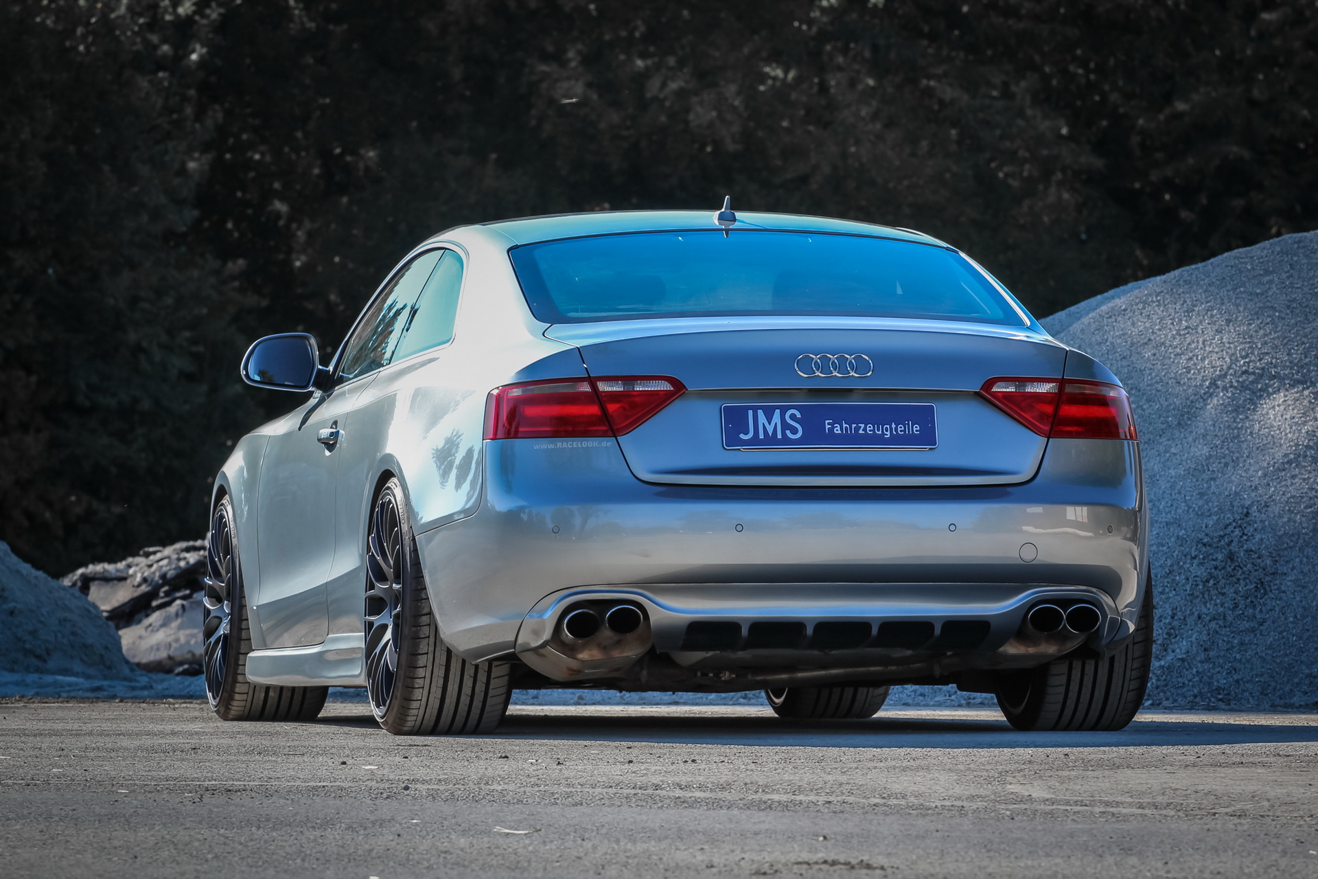 First-Gen Audi A5 Coupe Gets Some Add-Ons, New Rims By JMS Fahrzeugteile