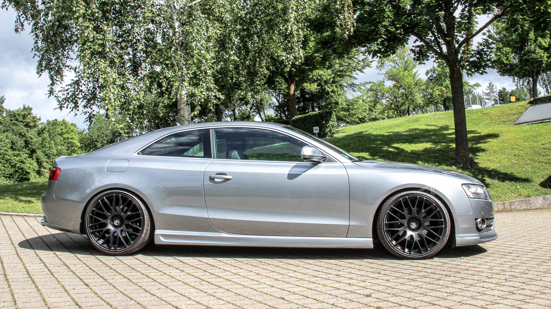 First-Gen Audi A5 Coupe Gets Some Add-Ons, New Rims By JMS Fahrzeugteile