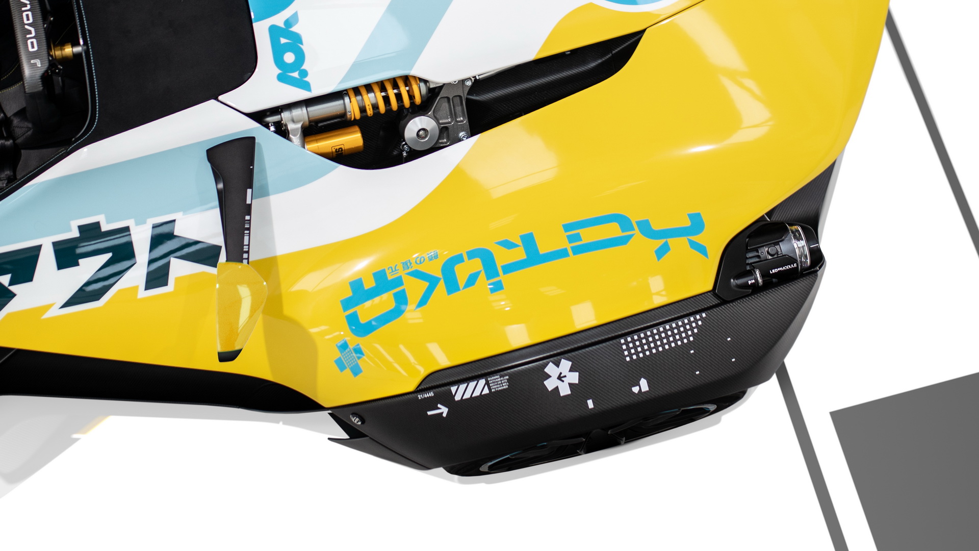 First BAC Mono R Gets PlayStation Video Game-Inspired Livery