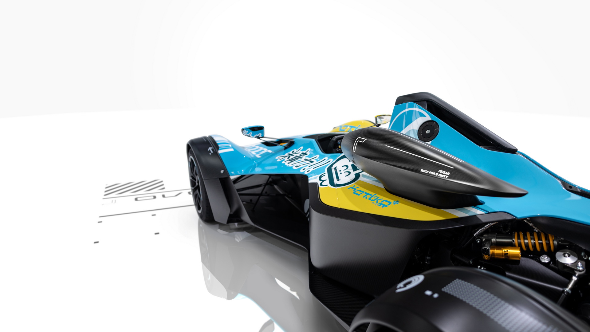First BAC Mono R Gets PlayStation Video Game-Inspired Livery