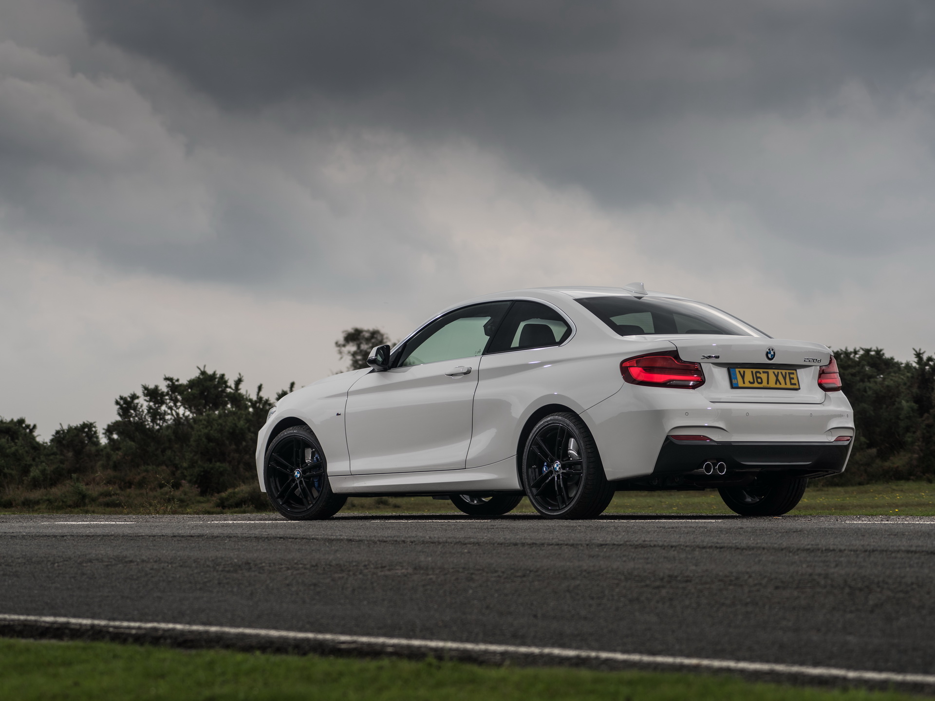 BMW Starts Dropping Diesel Cars, 2-Series And M50d Models Affected