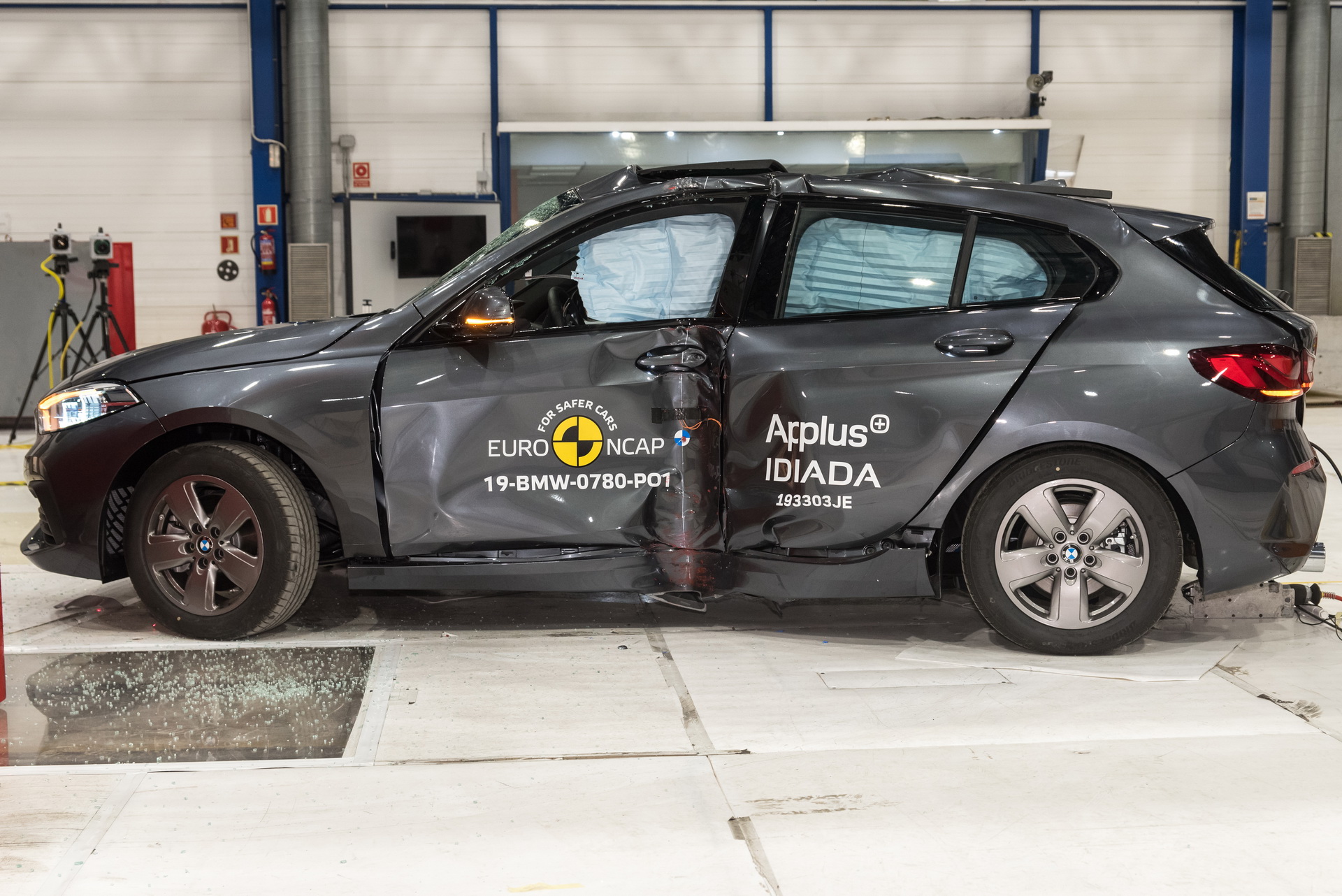 Watch Euro NCAP Crash-Test The Mazda MX-30 And Honda Jazz