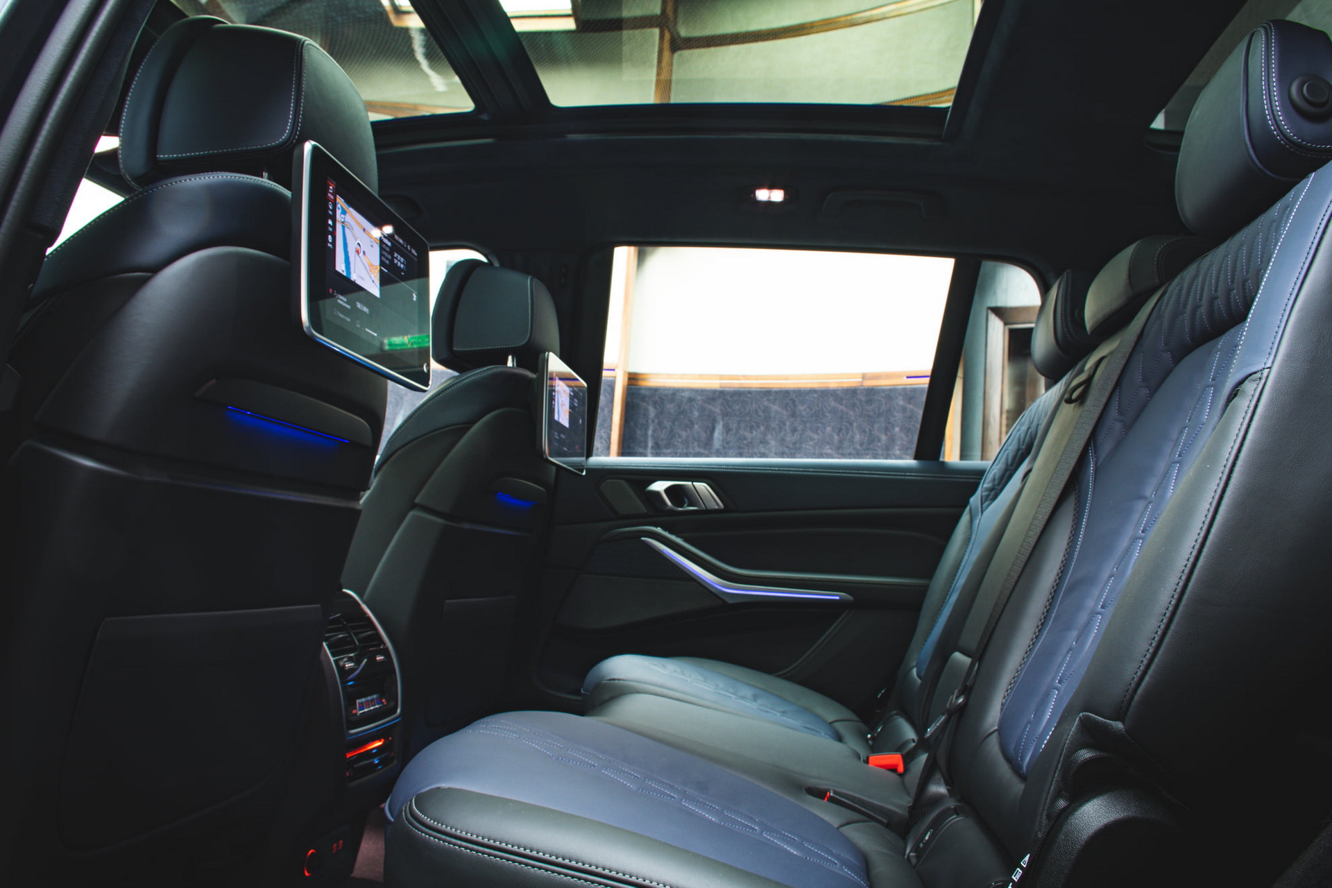 Limited Run BMW X7 Dark Shadow Edition Is A One Of 500 Offering