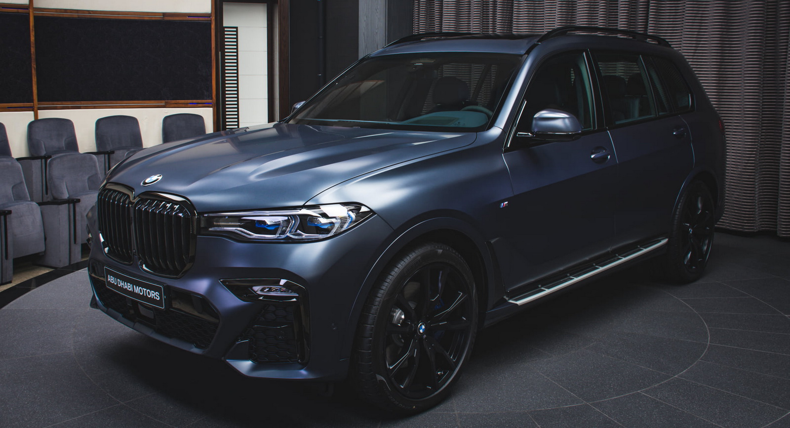 Limited Run BMW X7 Dark Shadow Edition Is A One Of 500 Offering | Carscoops