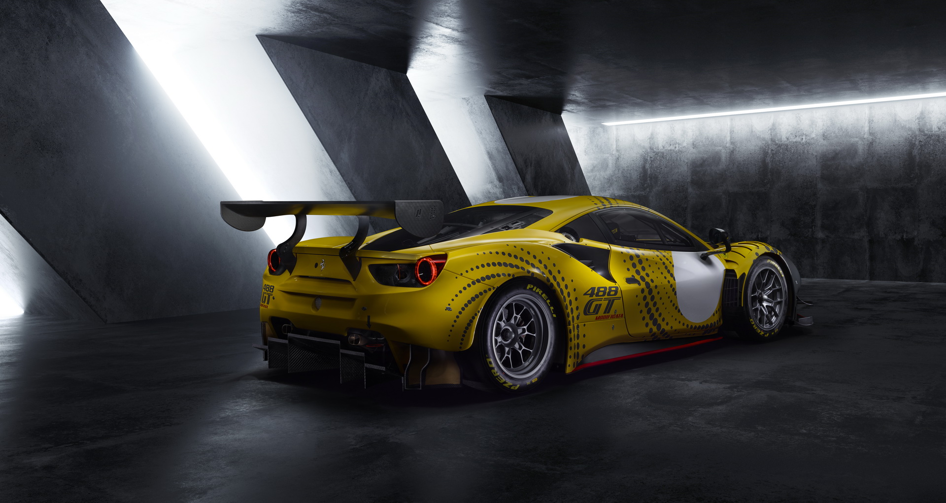 Ferrari Unveils Track-Only 488 GT Modificata With 700 HP