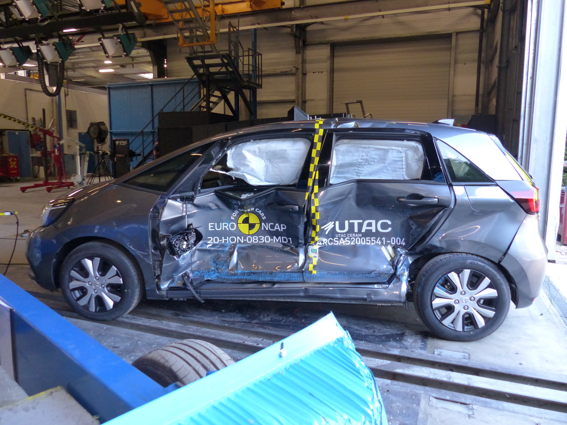 Watch Euro NCAP Crash-Test The Mazda MX-30 And Honda Jazz