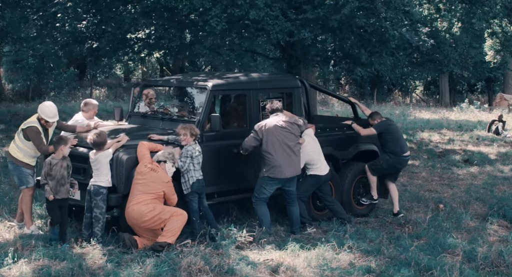 Kahn Flying Huntsman 6×6 Review: Even The Undead Love Big And Quirky Six-Wheeled Trucks