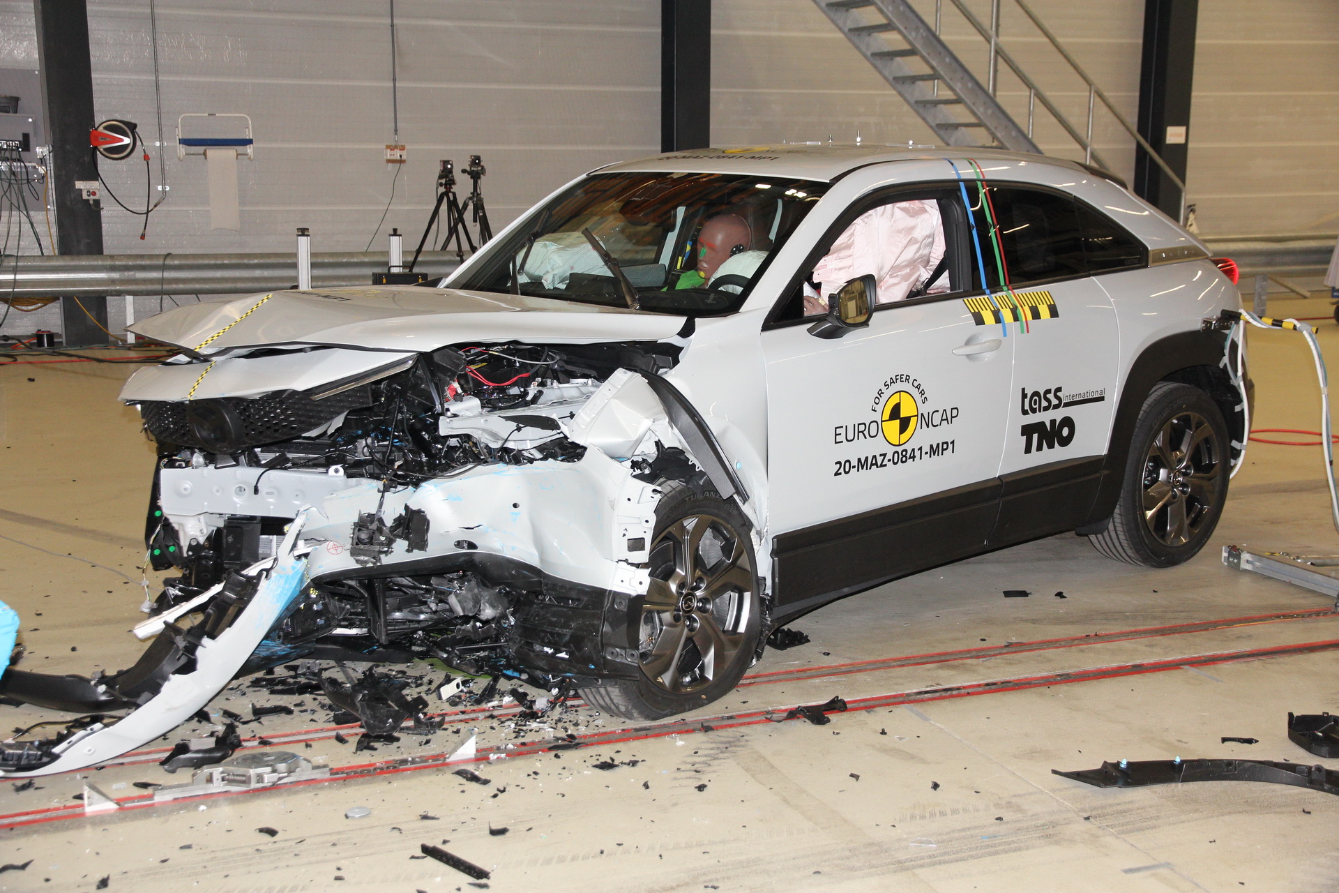 Watch Euro NCAP Crash-Test The Mazda MX-30 And Honda Jazz