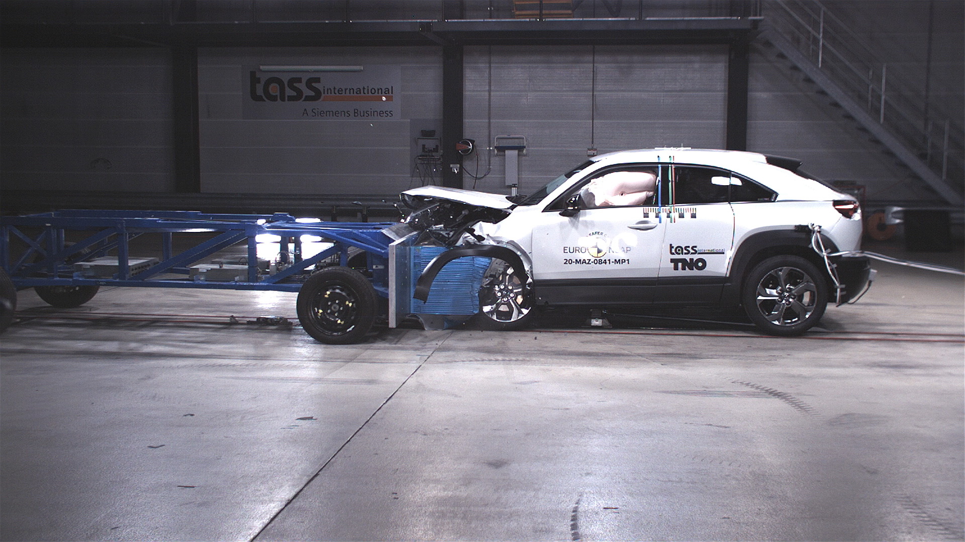 Watch Euro NCAP Crash-Test The Mazda MX-30 And Honda Jazz