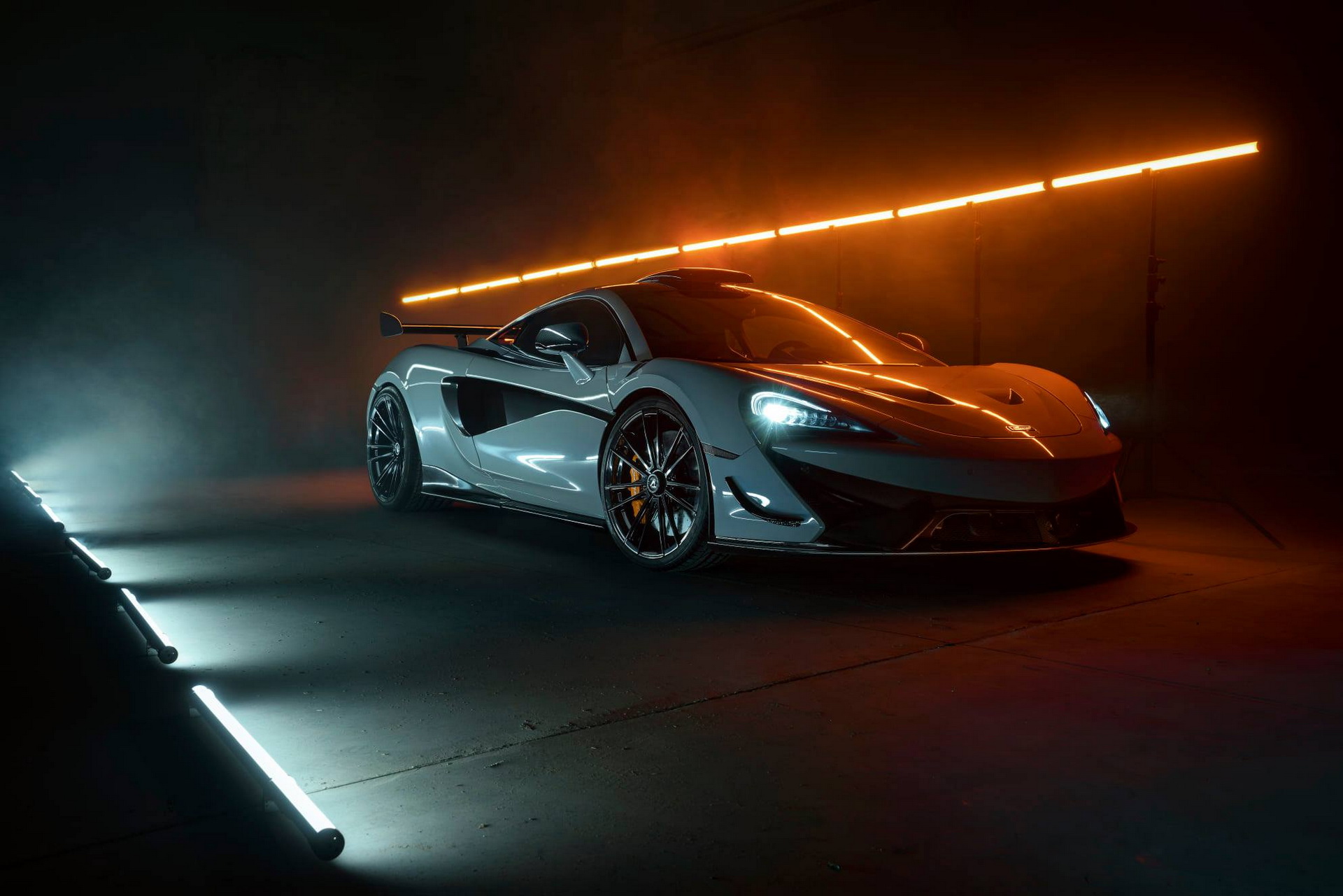 Novitec Sprinkles 700 HP Onto Hardcore McLaren 620R To Improve Its 0-60 By 0.1 Sec