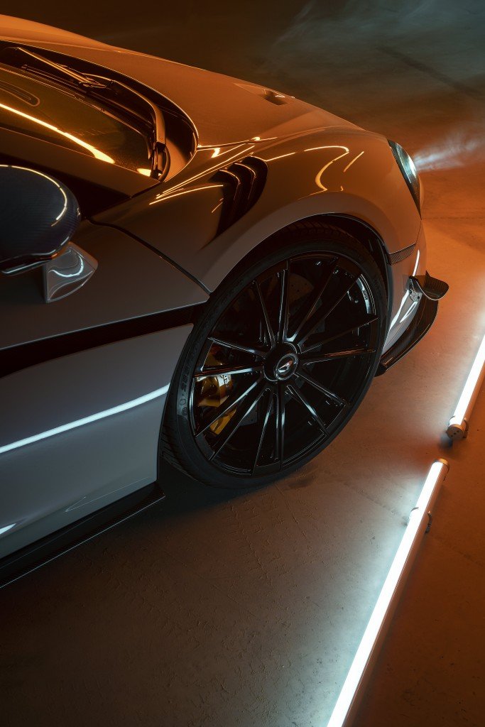 Novitec Sprinkles 700 HP Onto Hardcore McLaren 620R To Improve Its 0-60 By 0.1 Sec