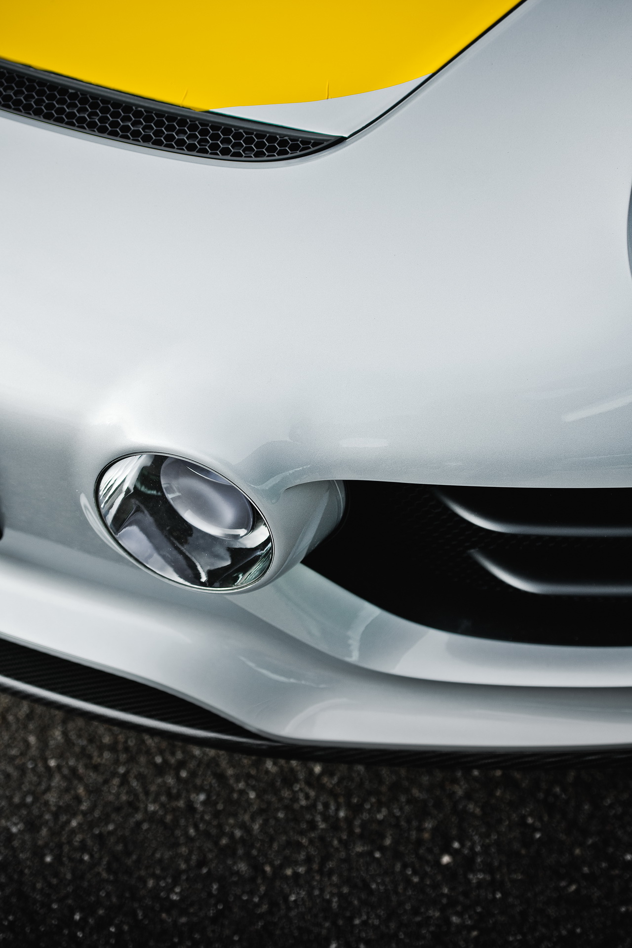 Porsche Le Mans Living Legend Is A Stunning One-Off Racer With Butterfly Doors