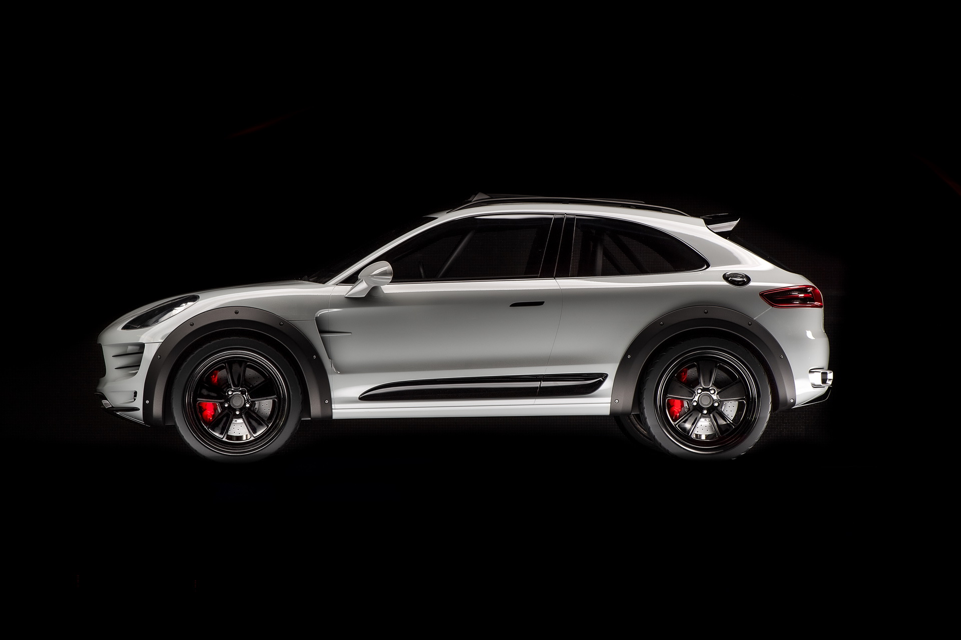 Porsche Macan Vision Safari Coupe Is An Unofficial Heir To The 959 Paris-Dakar Racer