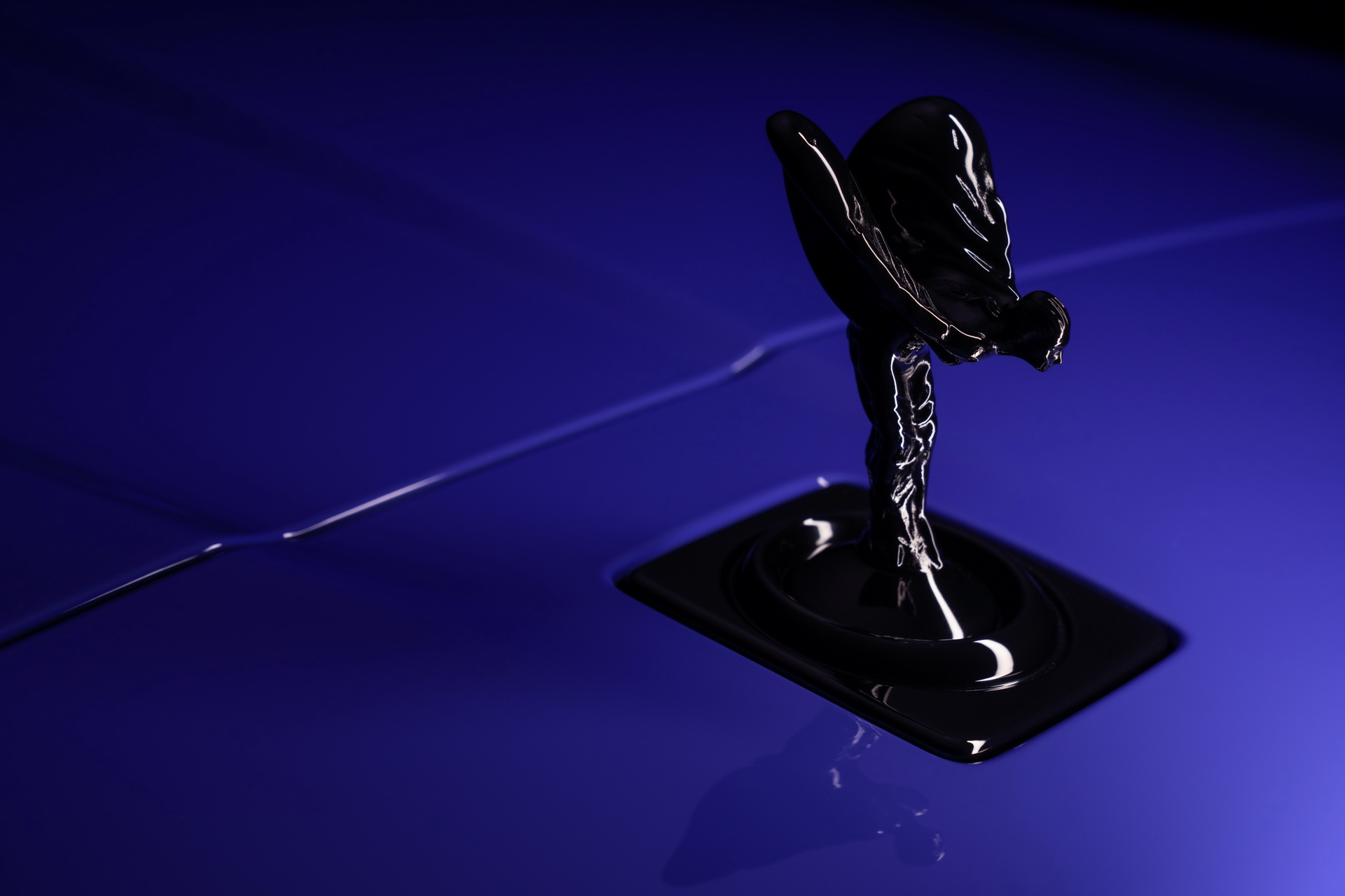 Rolls-Royce Reveals ‘Neon Nights’ Collection For Black Badge Models