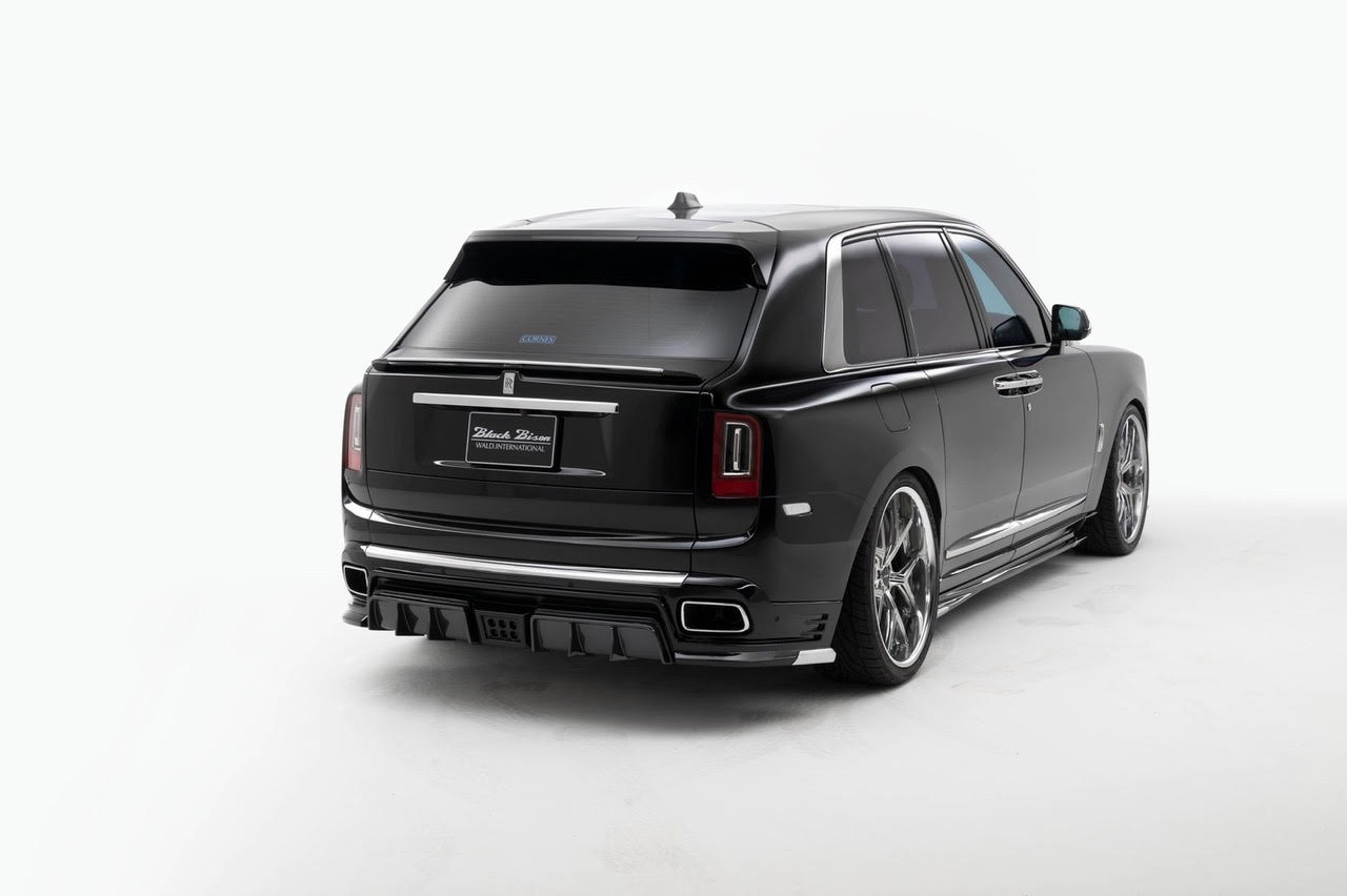 Slammed Rolls-Royce Cullinan Looks More Ultra Luxury Estate Than SUV