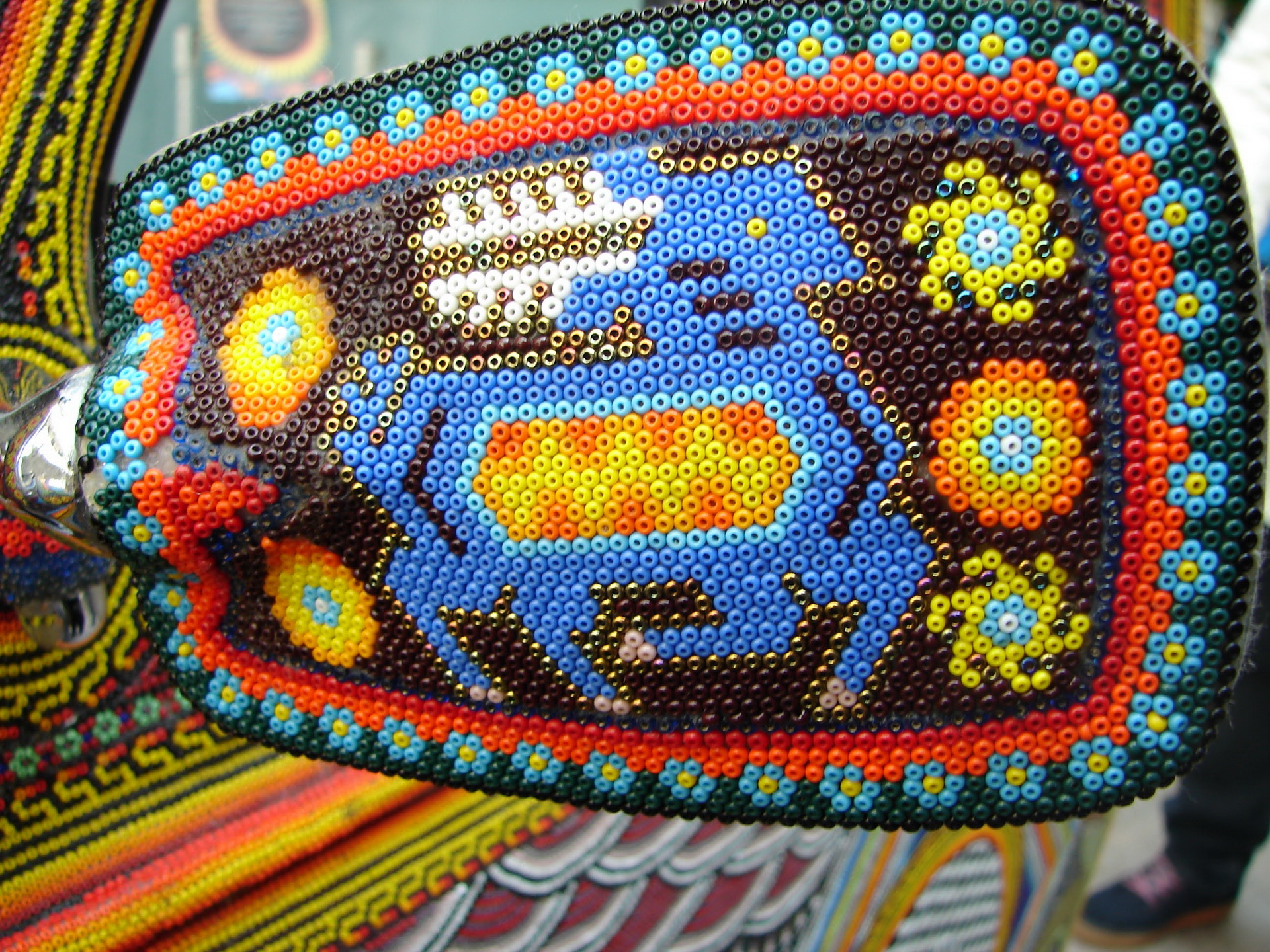 VW Beetle ‘Vochol’ Has Over 2M Beads, Took 9,000 Hours To Build