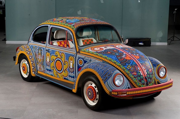 VW Beetle ‘Vochol’ Has Over 2M Beads, Took 9,000 Hours To Build