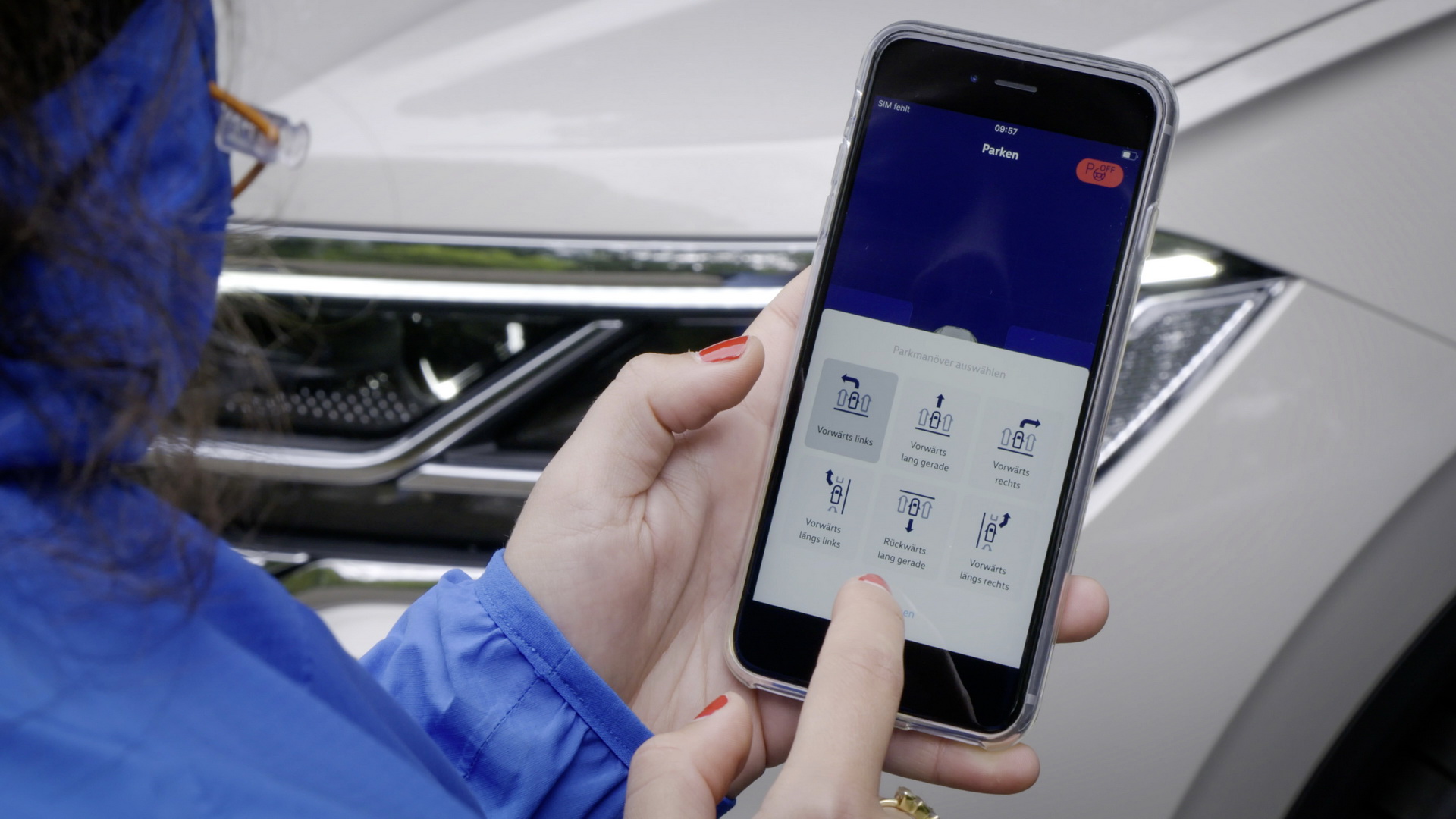 VW Touareg Joins The Remote-Parking Crowd With New Smartphone-Compatible Function