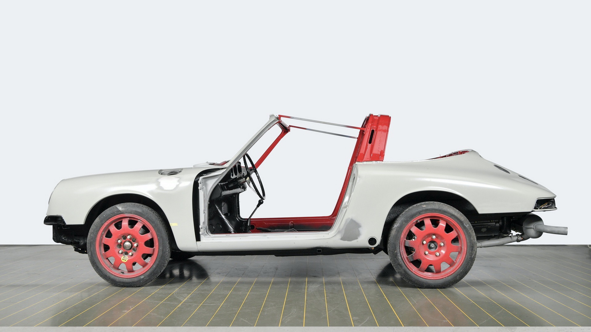 Just Look At This 911 S Targa From 1967 That Porsche Restored To Factory-New Condition