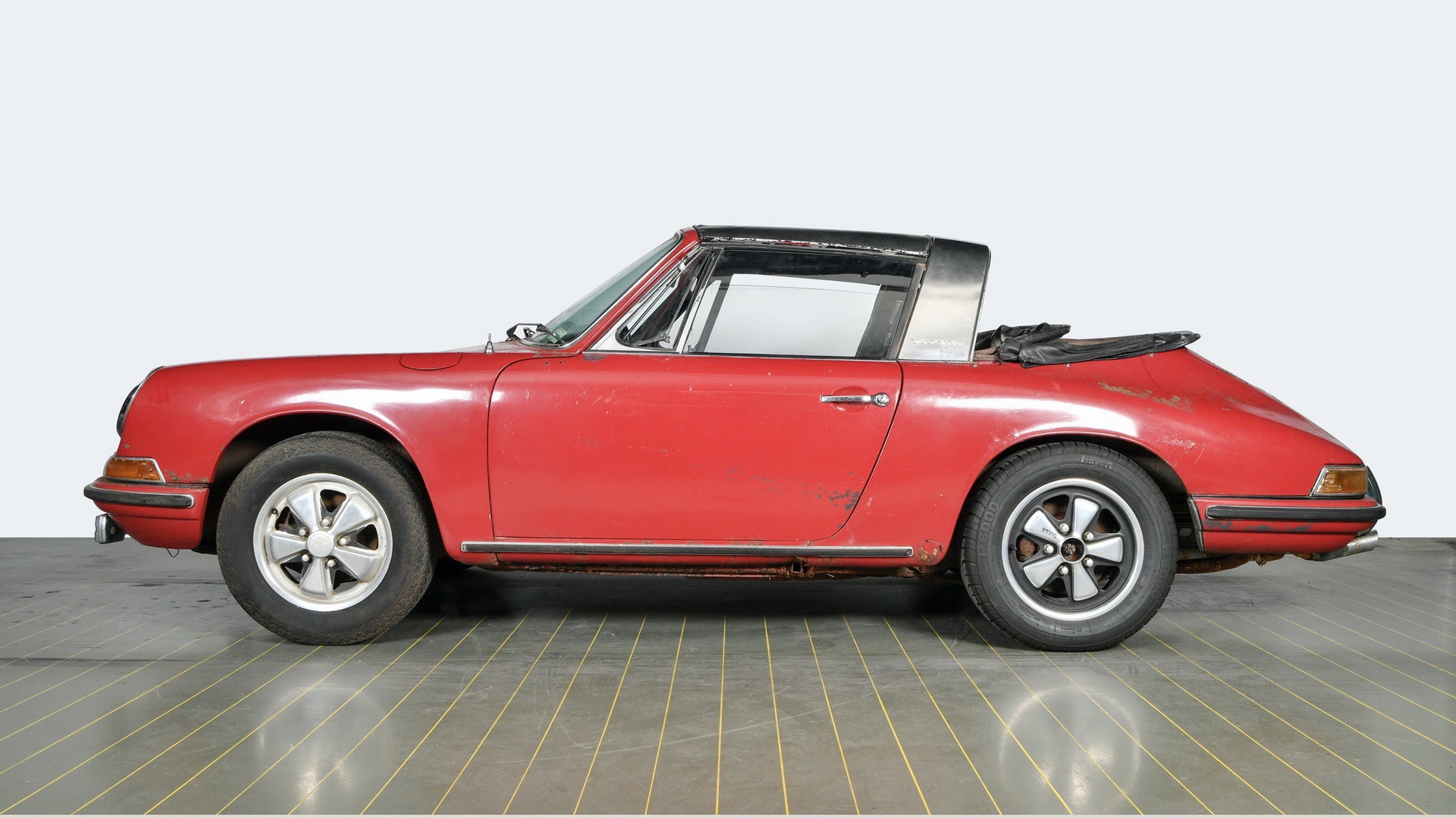 Just Look At This 911 S Targa From 1967 That Porsche Restored To Factory-New Condition