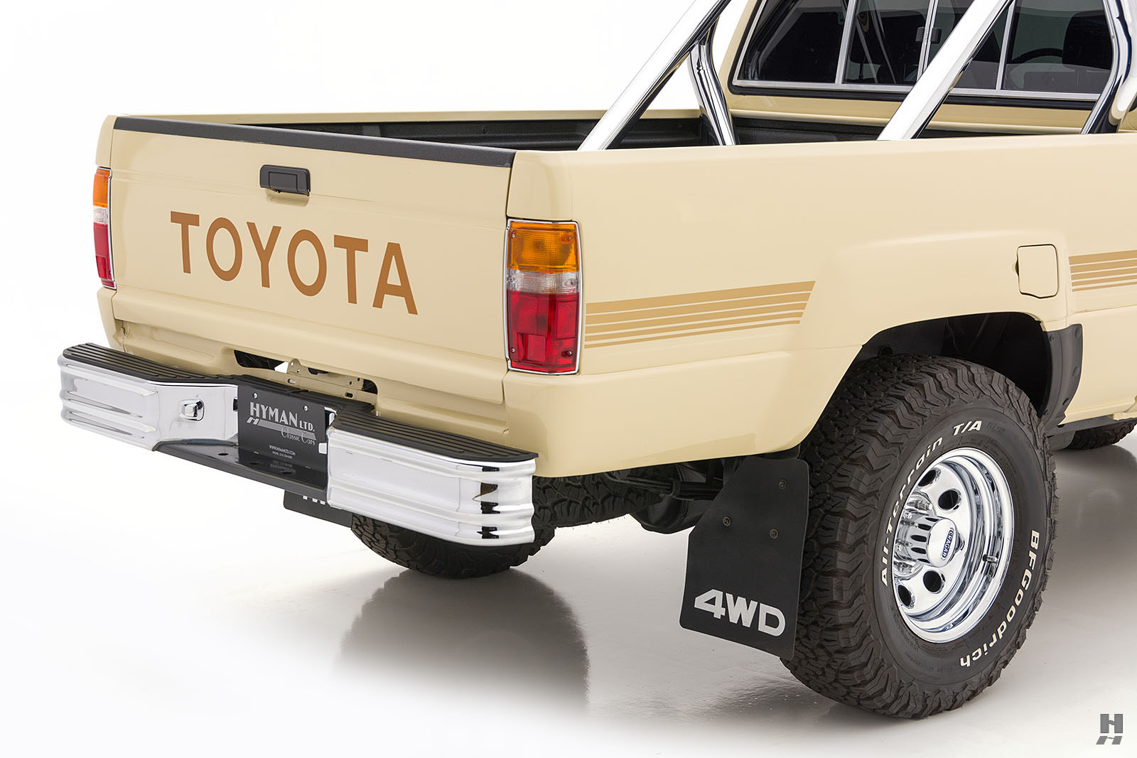 Conquer The Wilderness In This Indestructible, Fully-Restored 1986 Toyota Pickup